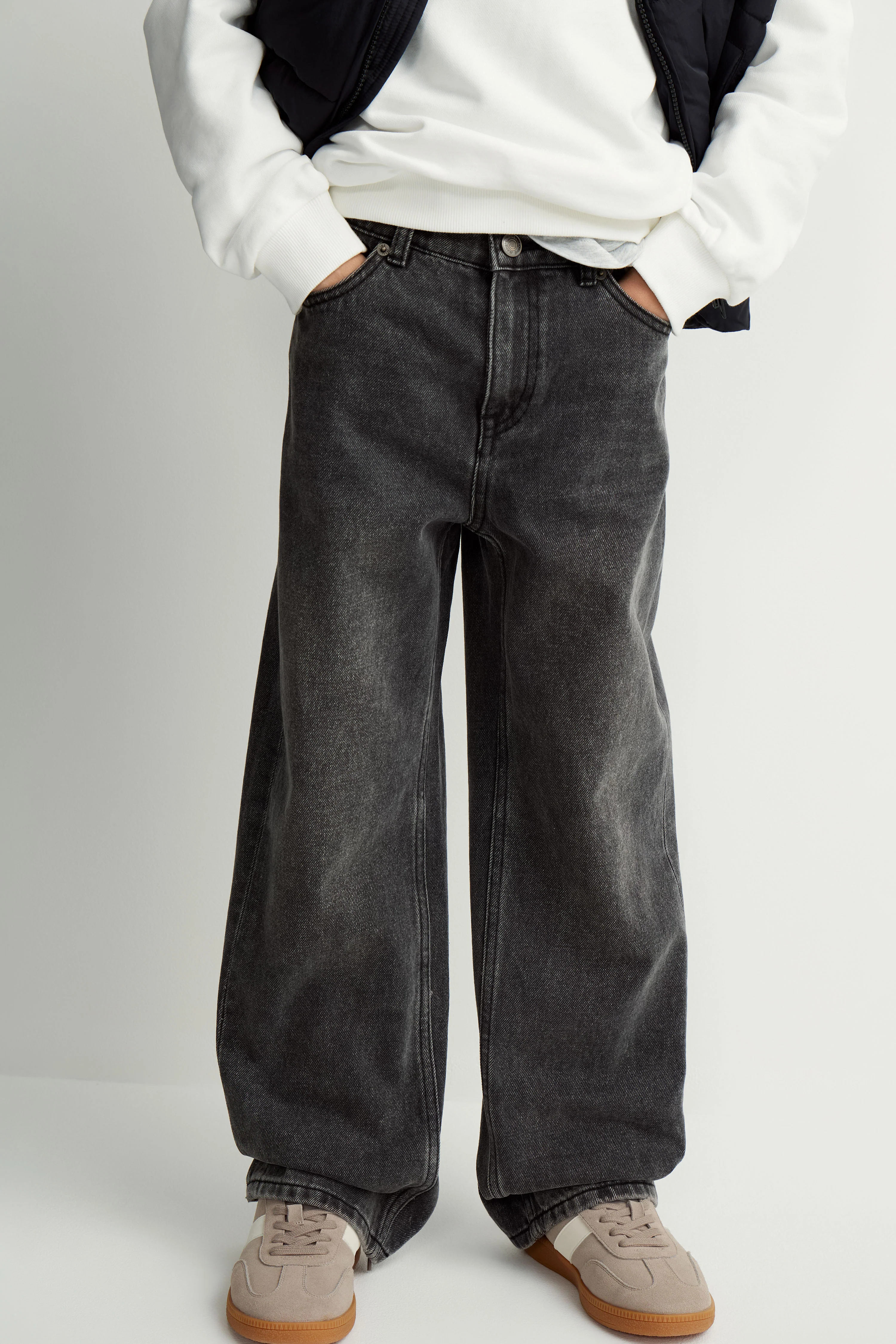 RELAXED-FIT JEANS - Image 3