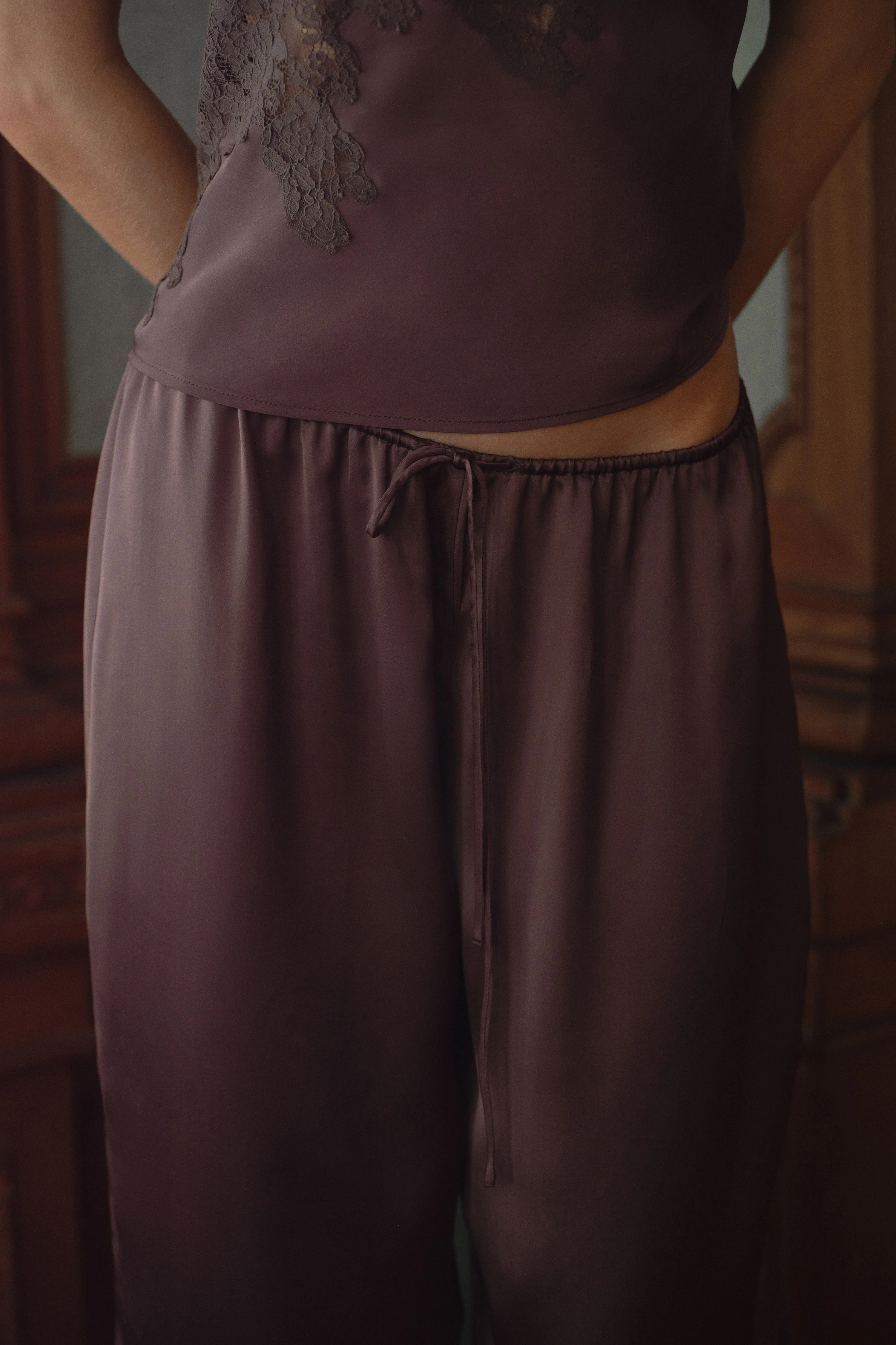 SATIN AND LACE PAJAMA TROUSERS - Image 3