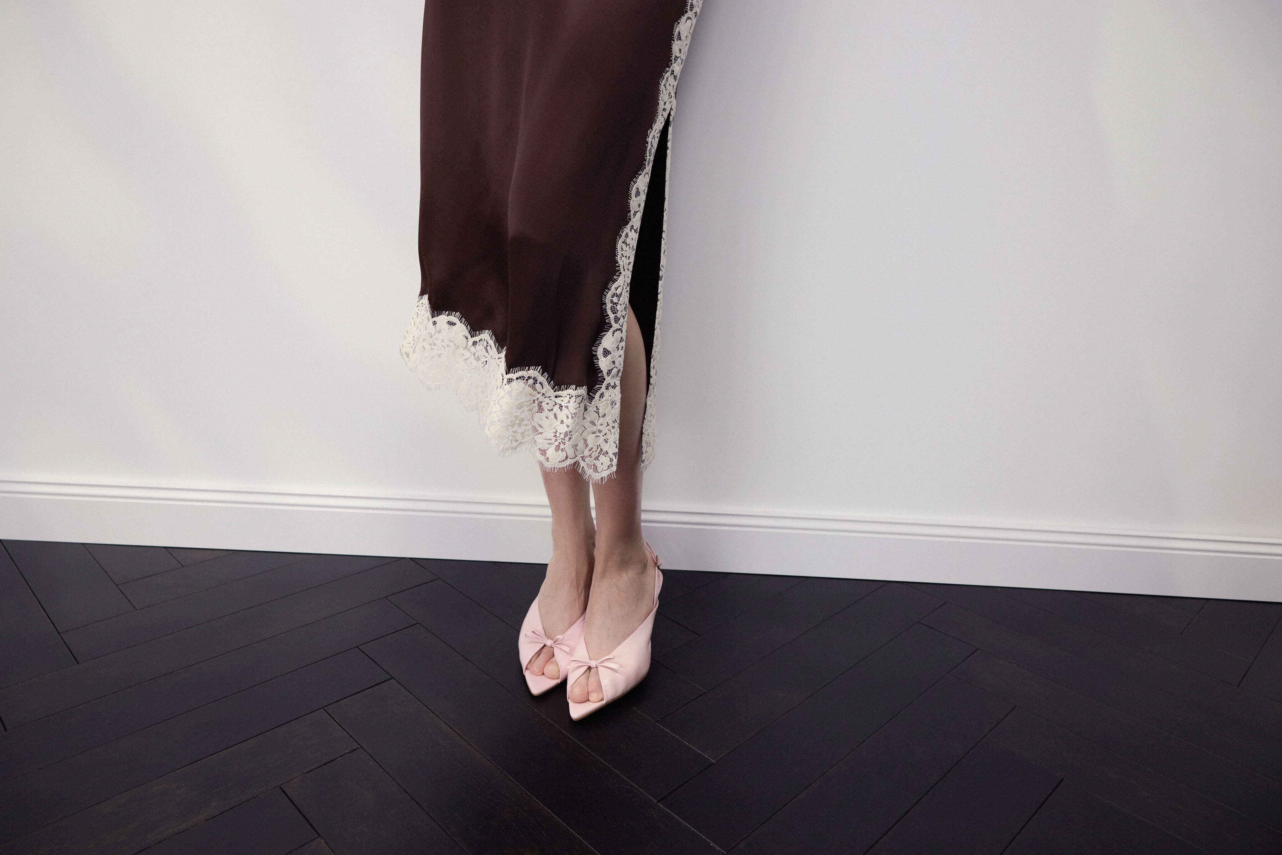 SATIN AND LACE SKIRT - Image 2