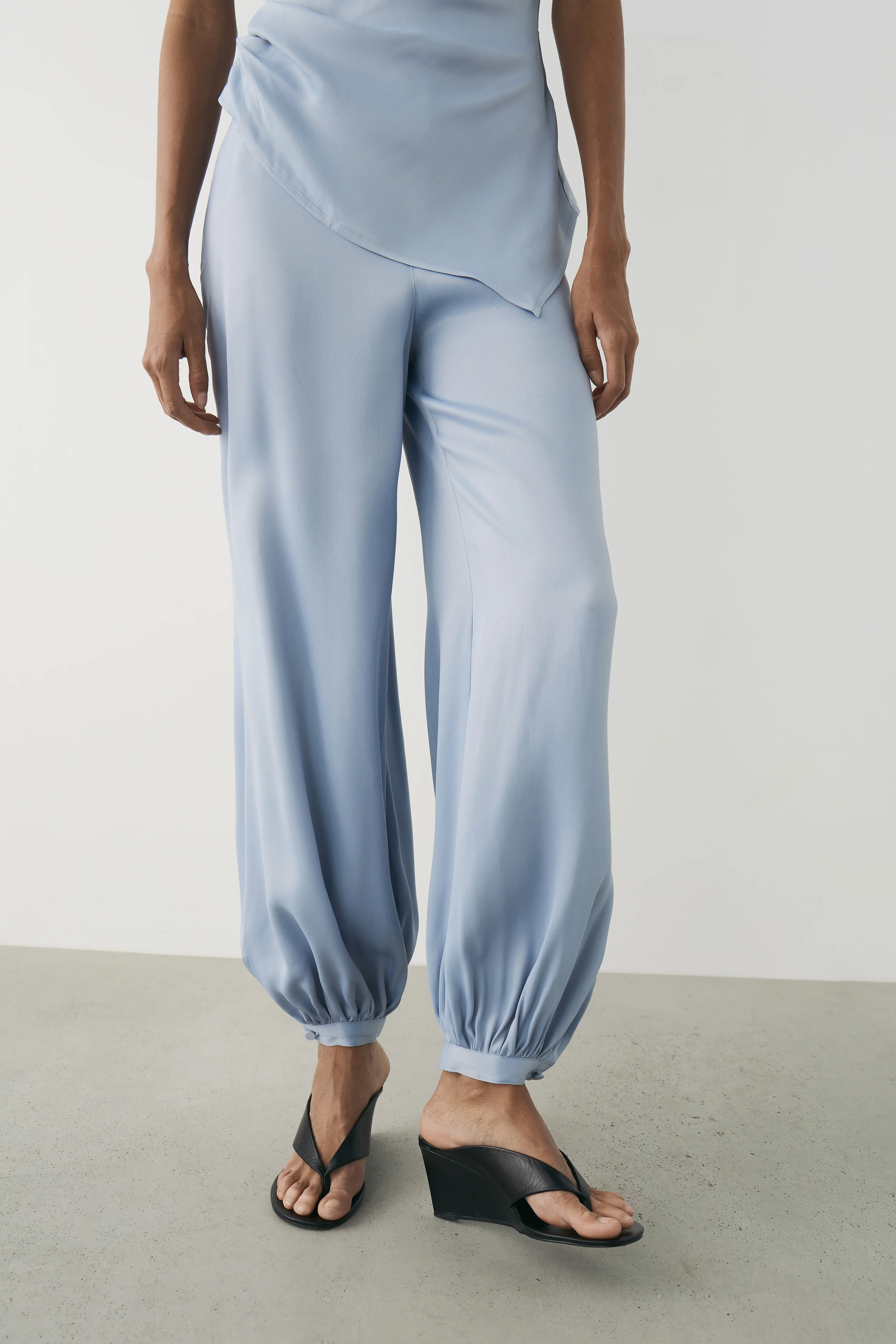 SATIN JOGGERS - Image 2