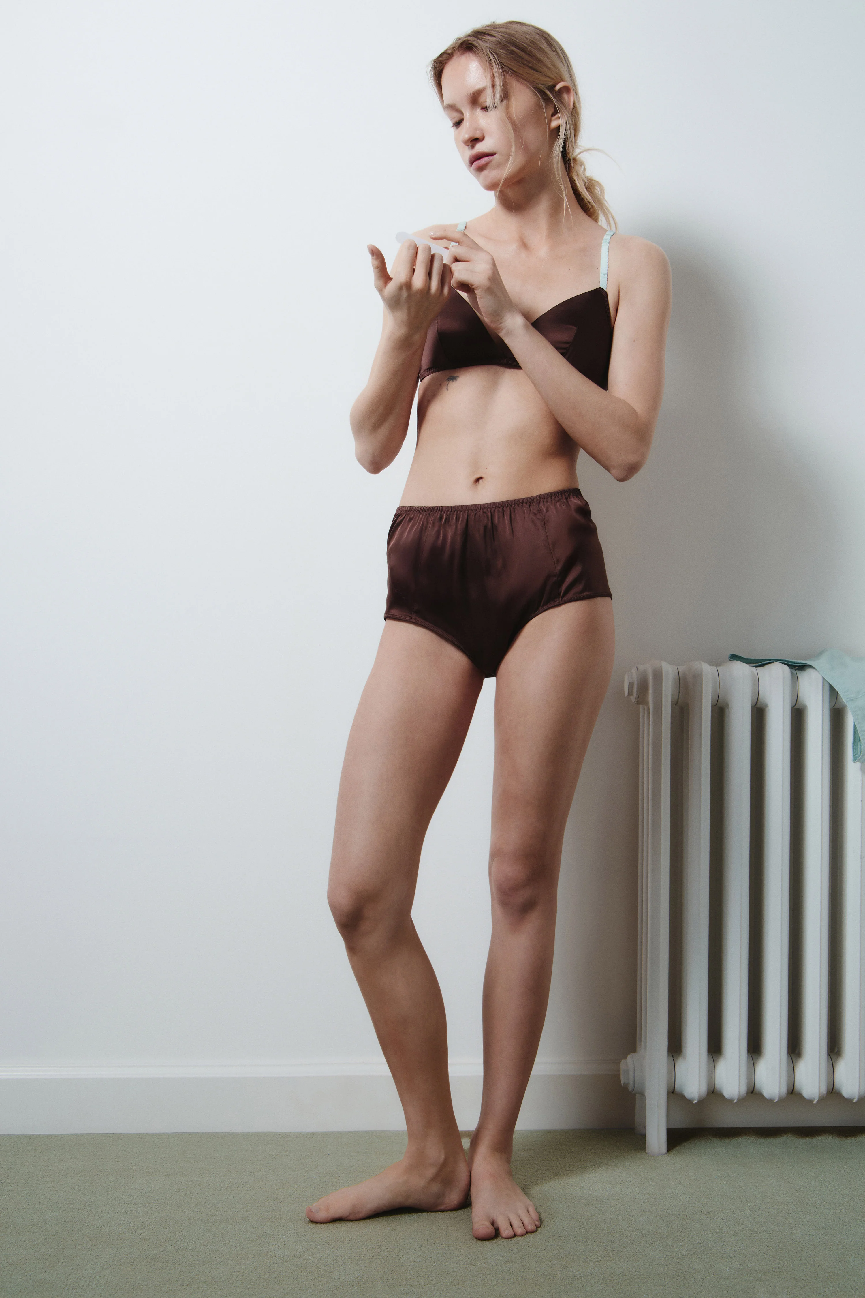 SATIN MINI SHORTS - Image 2