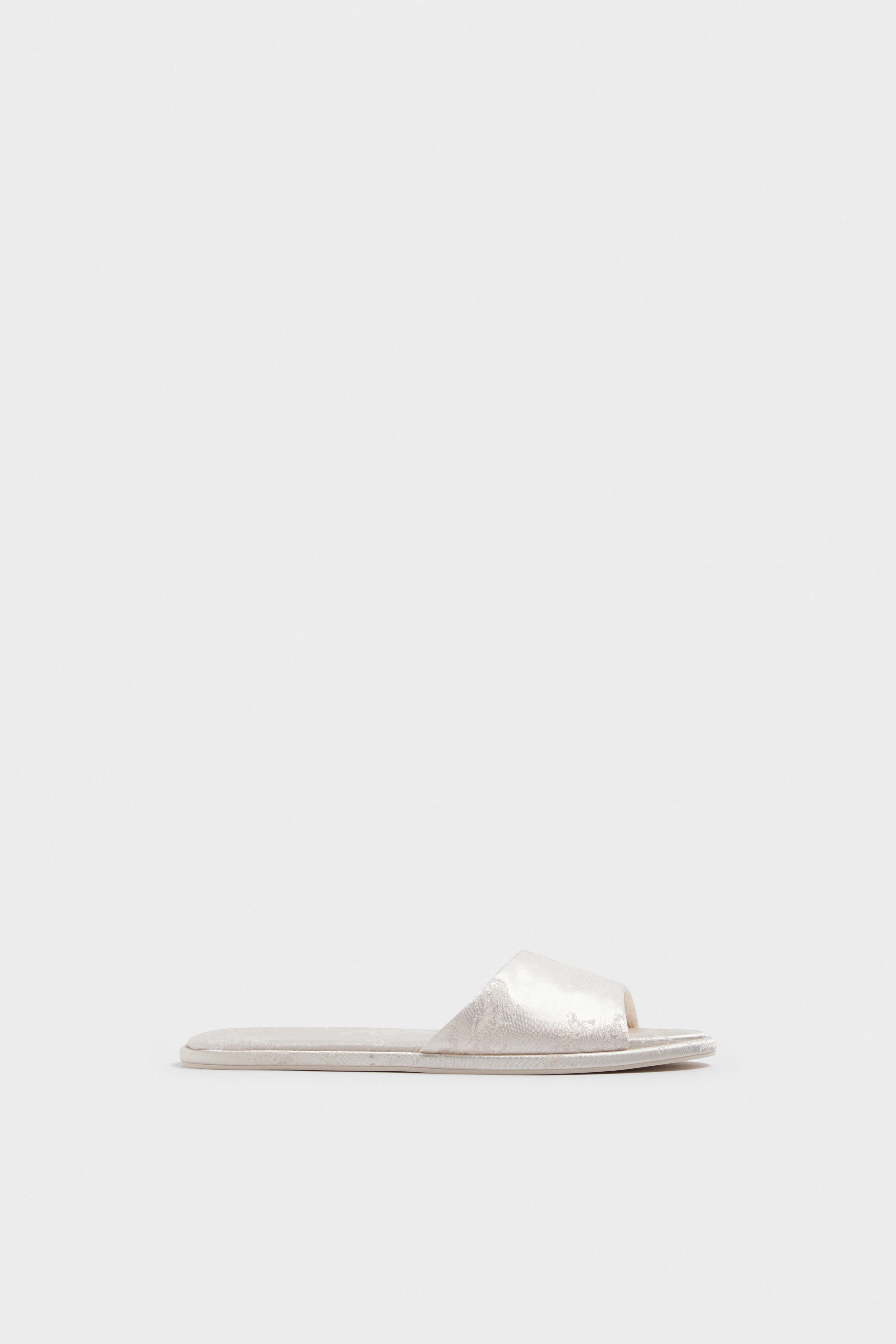 JACQUARD-SATIN SANDALS - Image 4