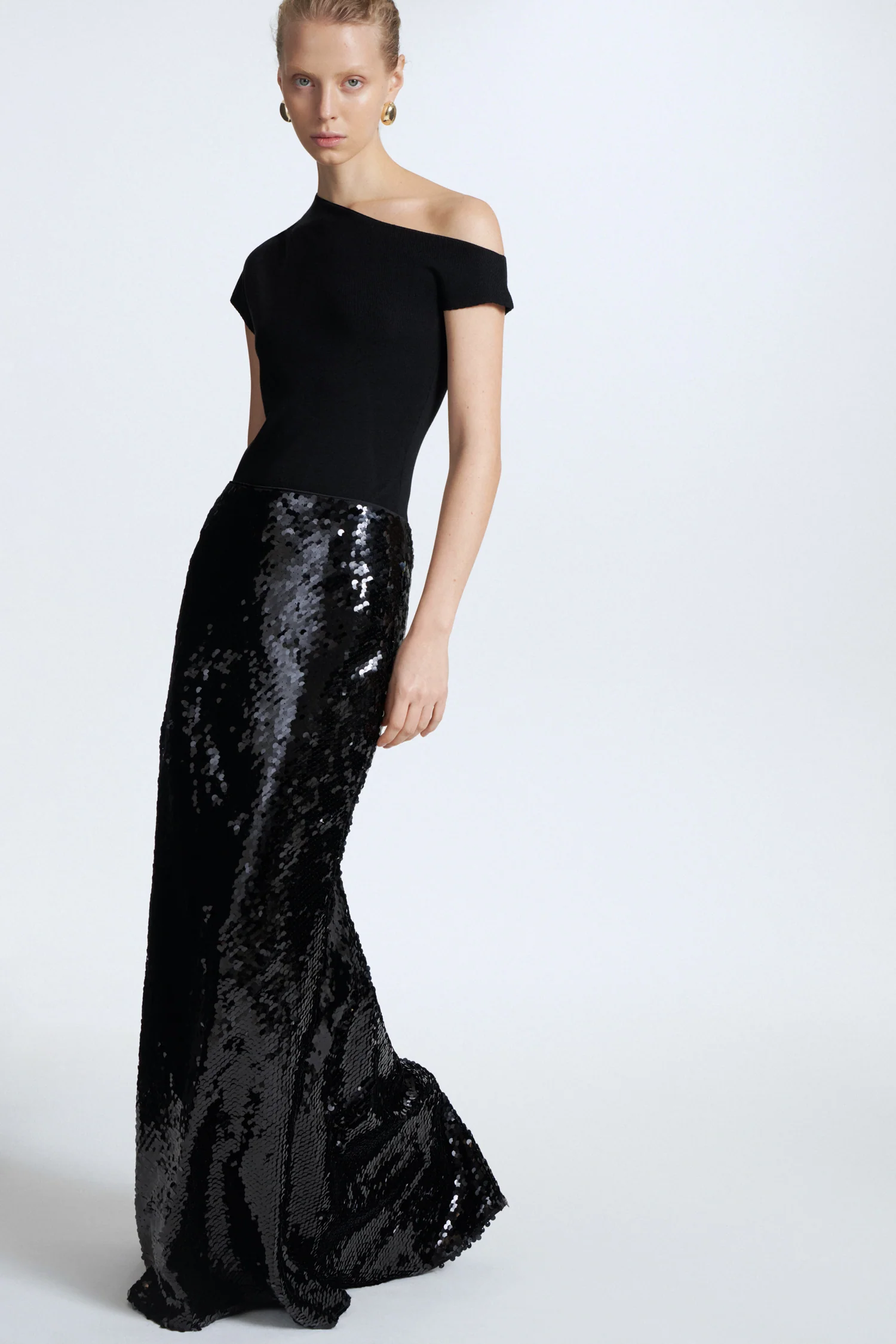 SEQUINED MAXI SKIRT