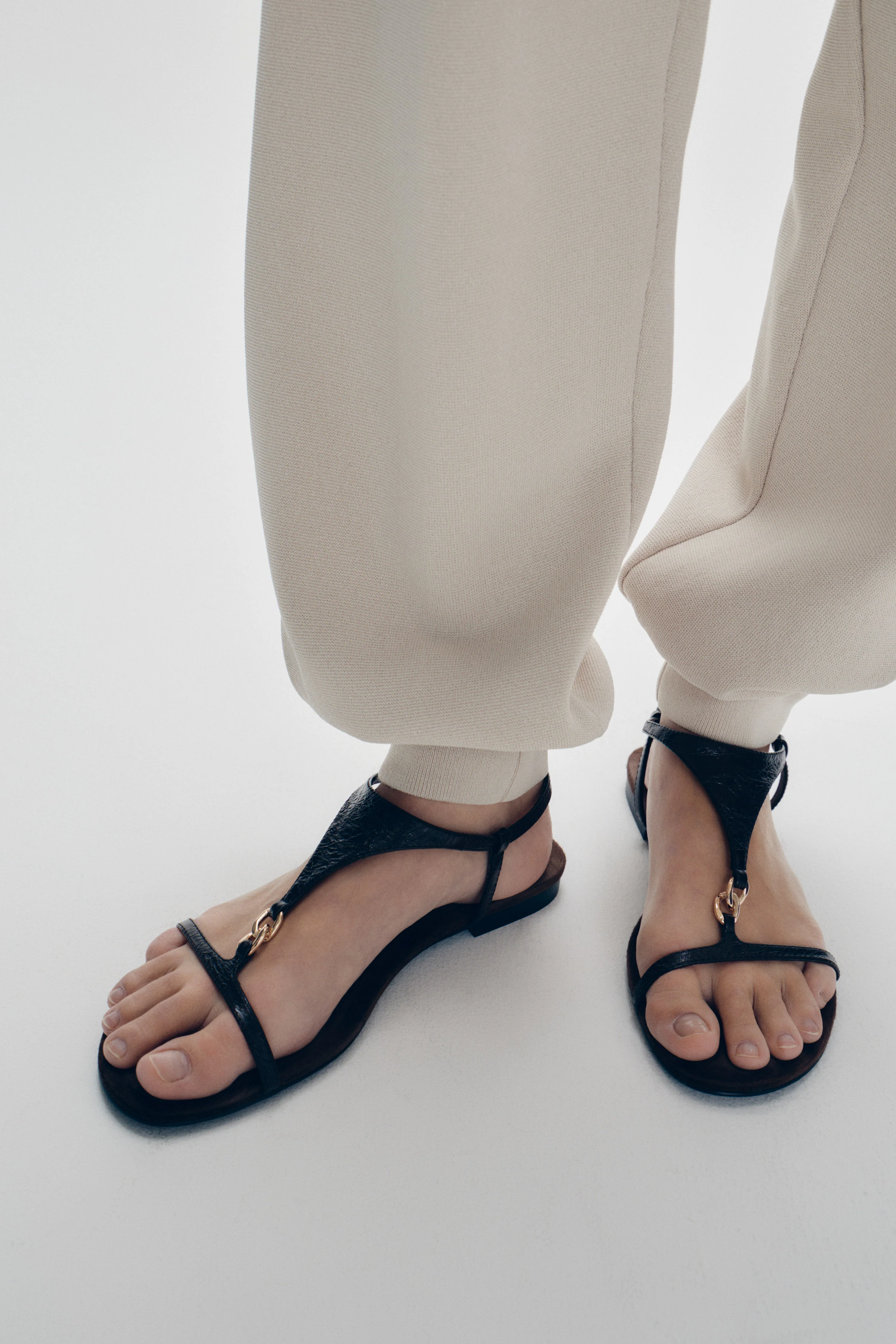 SHEEP LEATHER SANDALS - Image 7