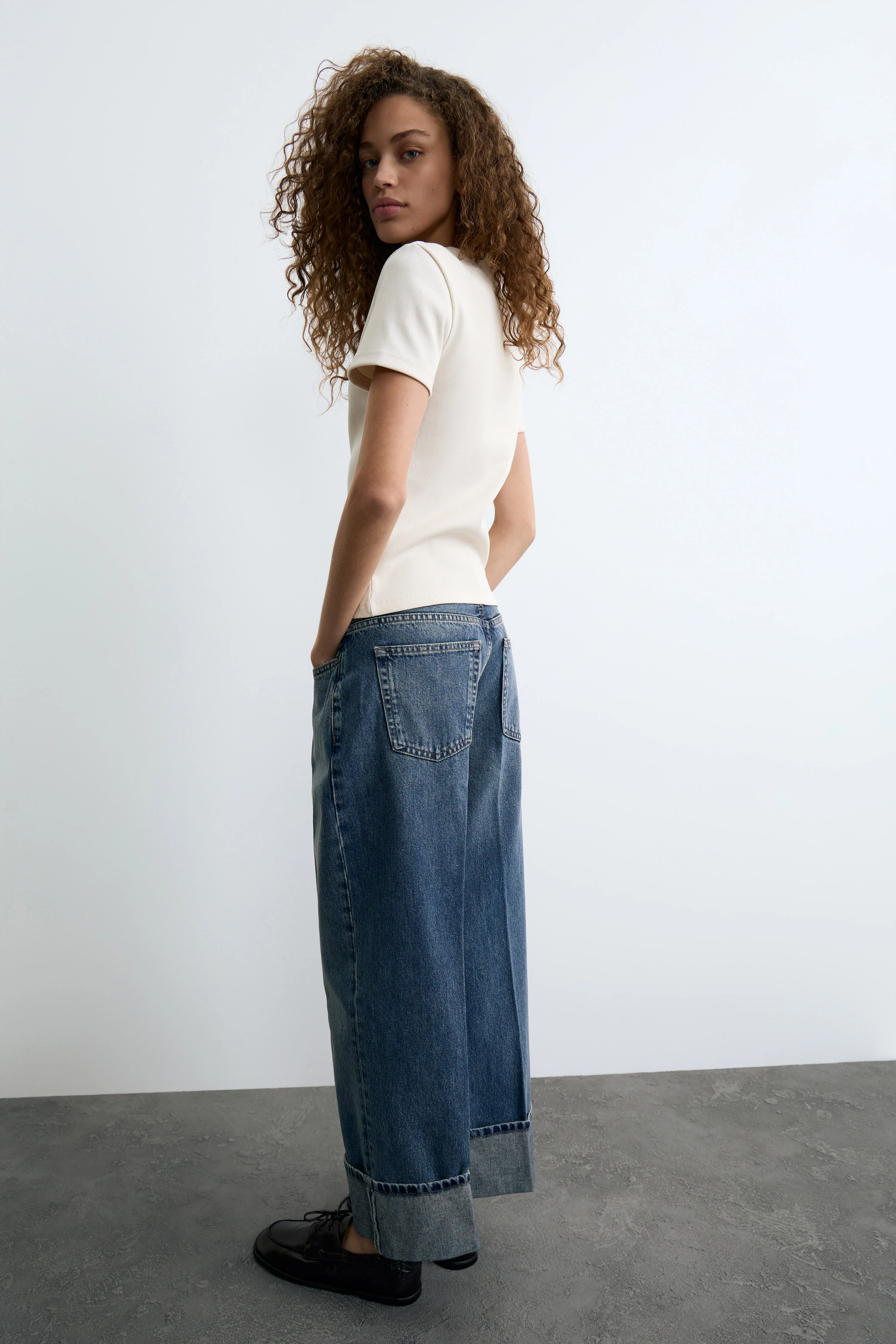 SHORT-SLEEVED HENLEY T-SHIRT - Image 3