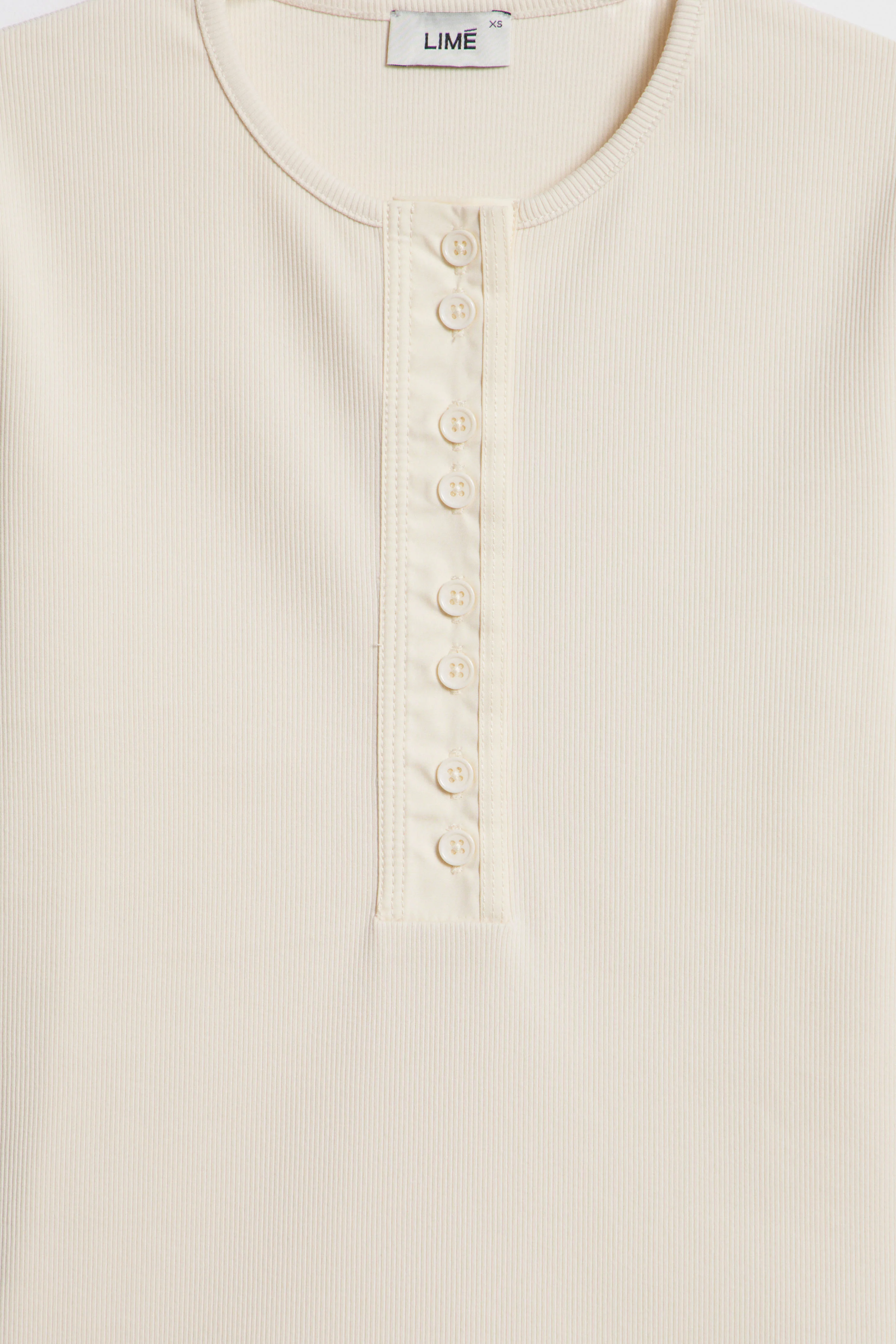 SHORT-SLEEVED HENLEY T-SHIRT - Image 6
