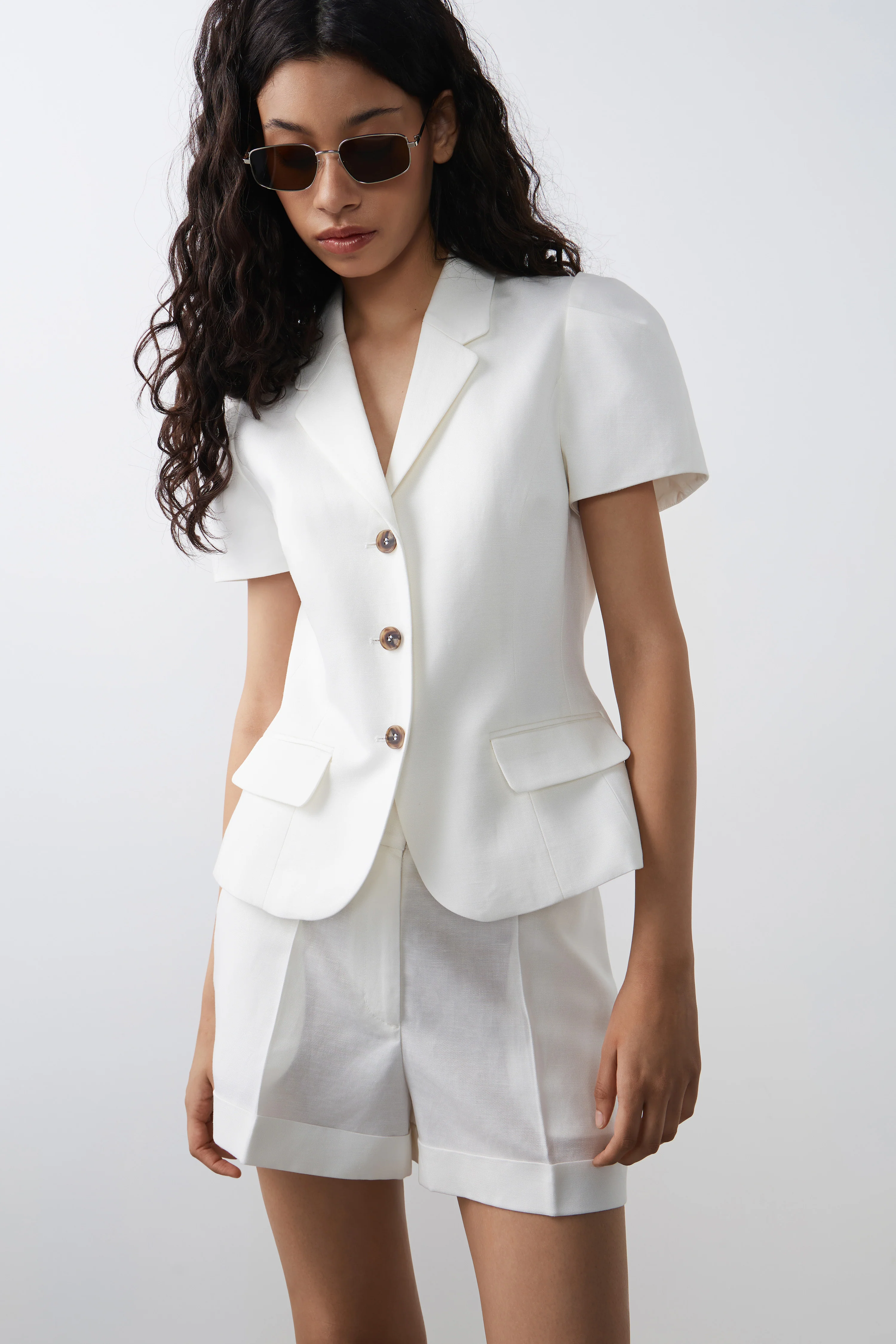 SHORT-SLEEVED LYOCELL-LINEN BLAZER
