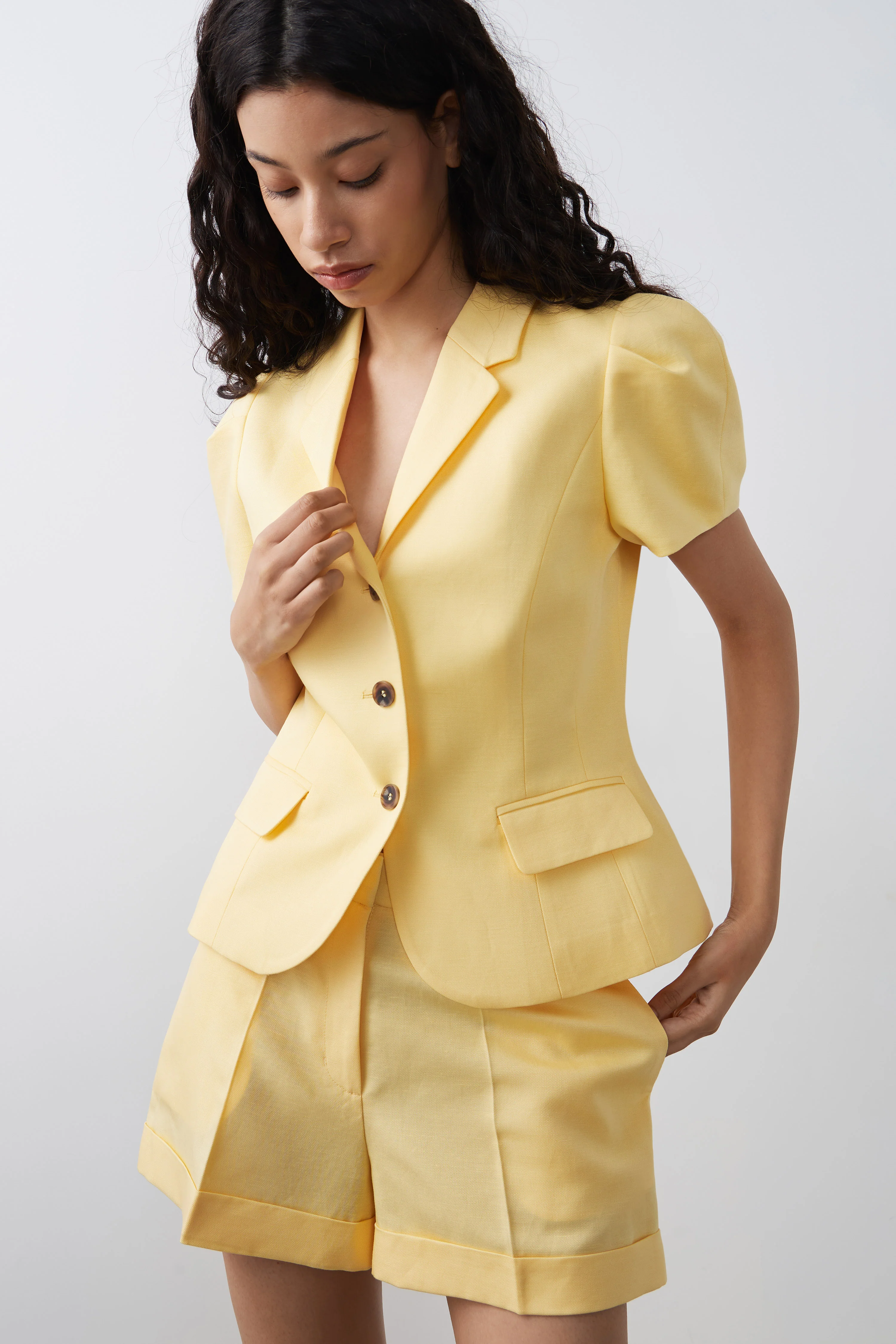 SHORT-SLEEVED LYOCELL-LINEN BLAZER