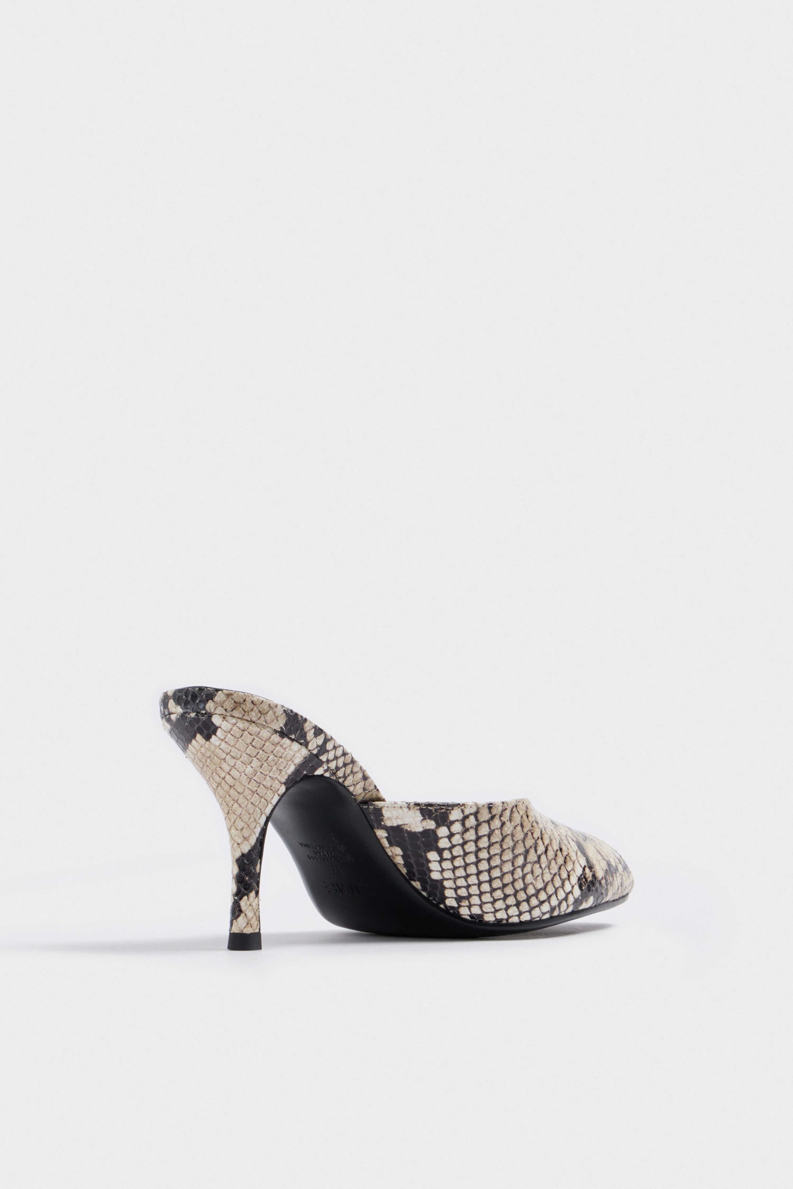 SNAKESKIN-PATTERNED LEATHER SANDALS - Image 5