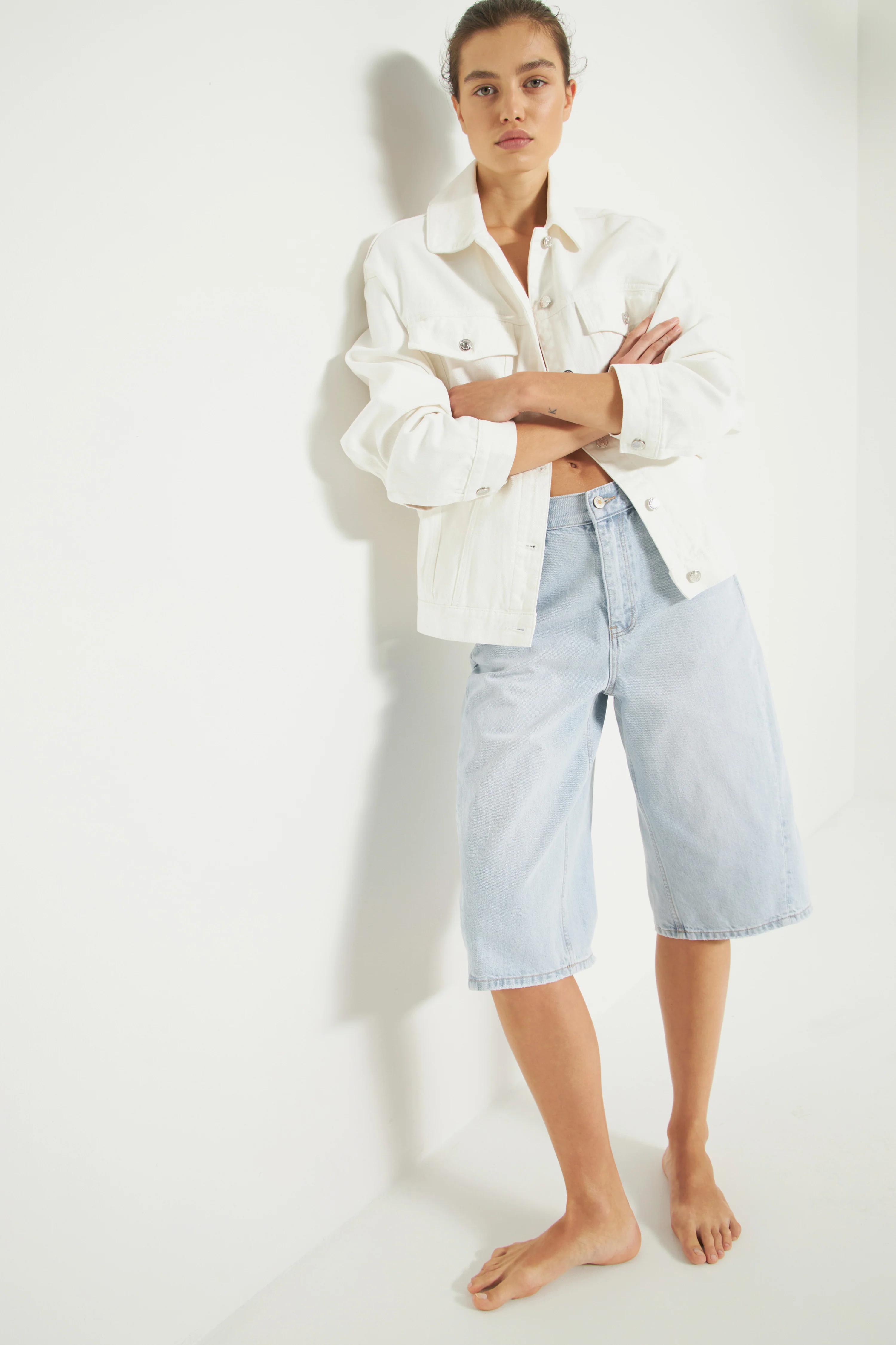 STRAIGHT DENIM SHORTS - Image 4