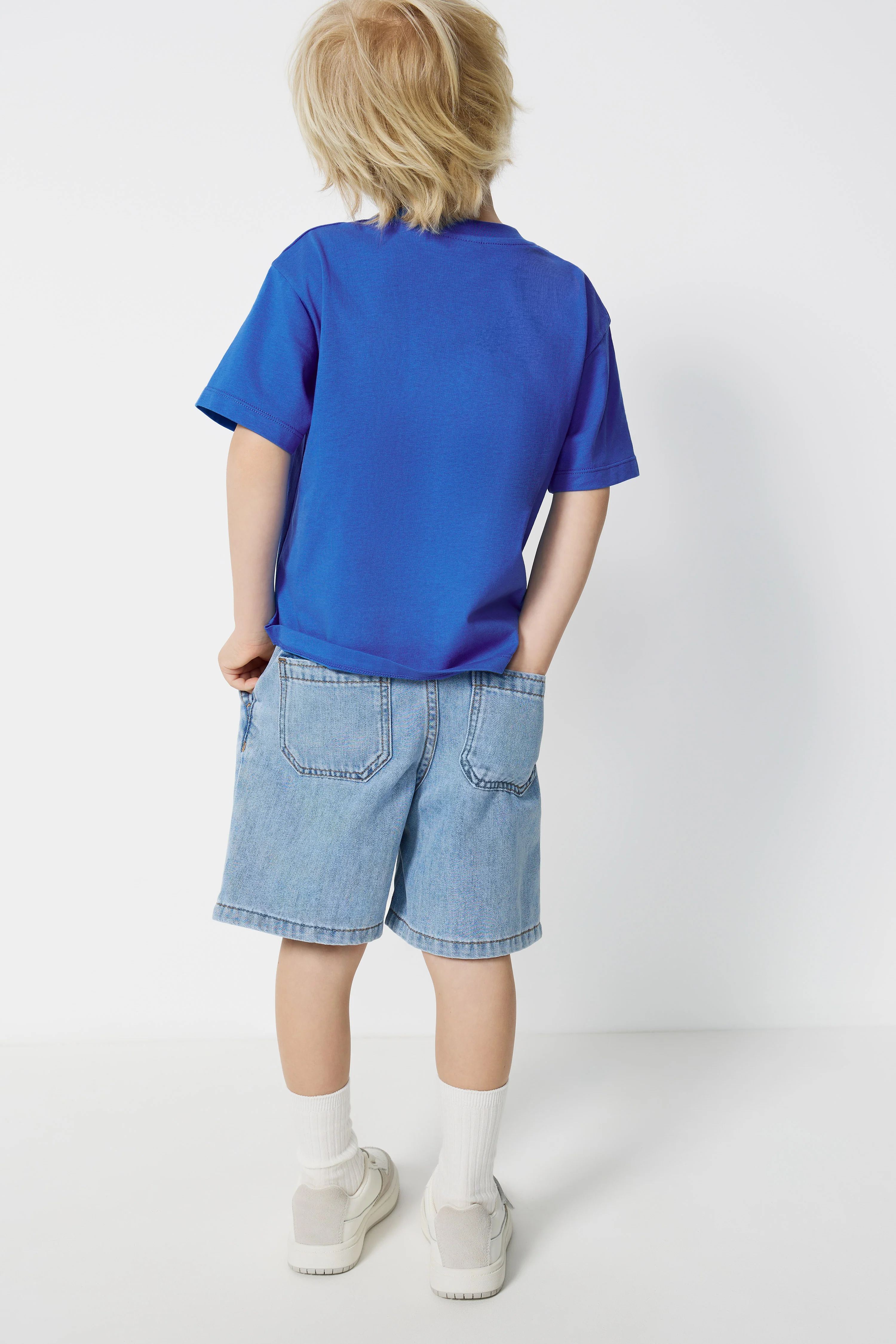 STRAIGHT-FIT DENIM SHORTS - Image 3