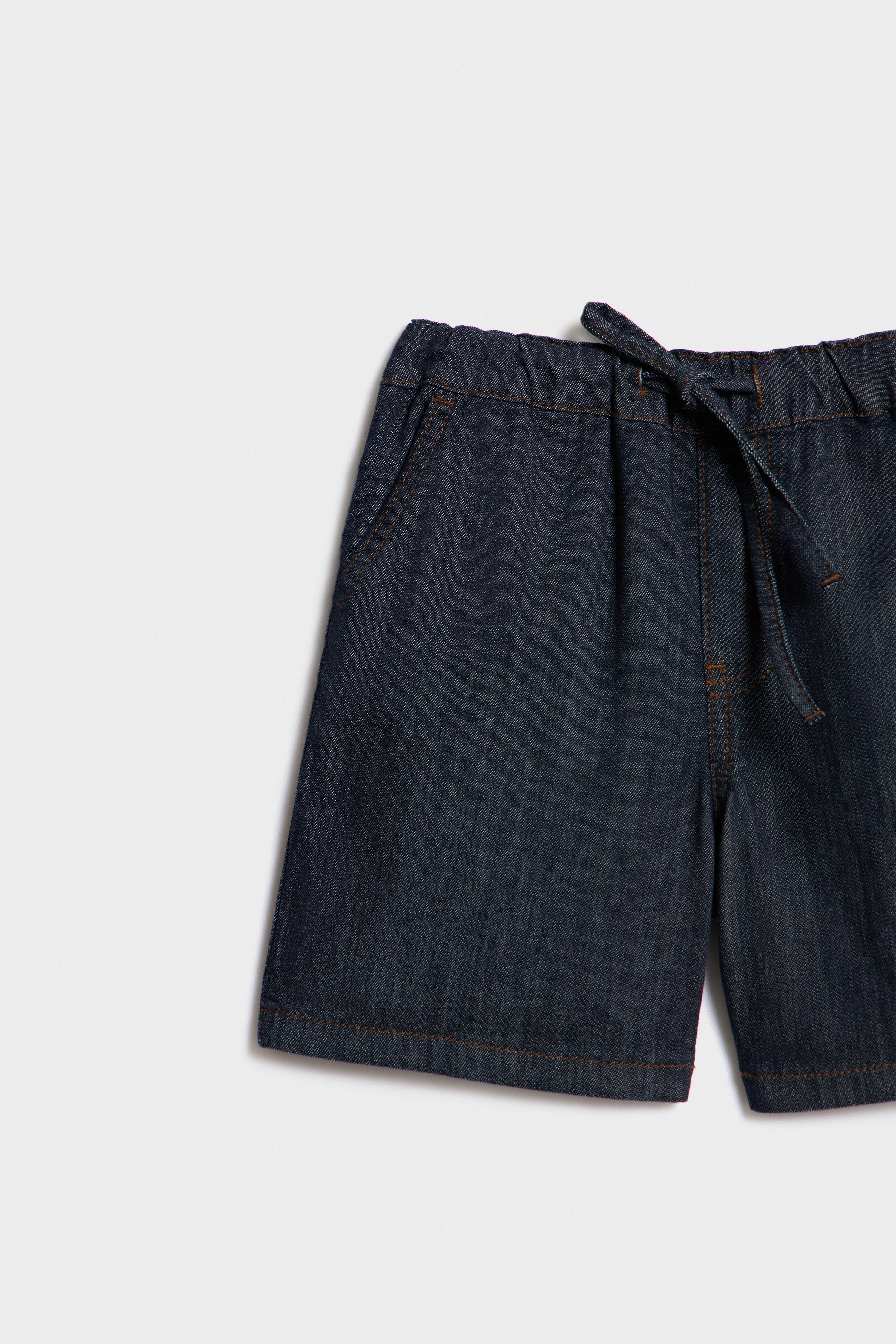STRAIGHT-FIT DENIM SHORTS - Image 7
