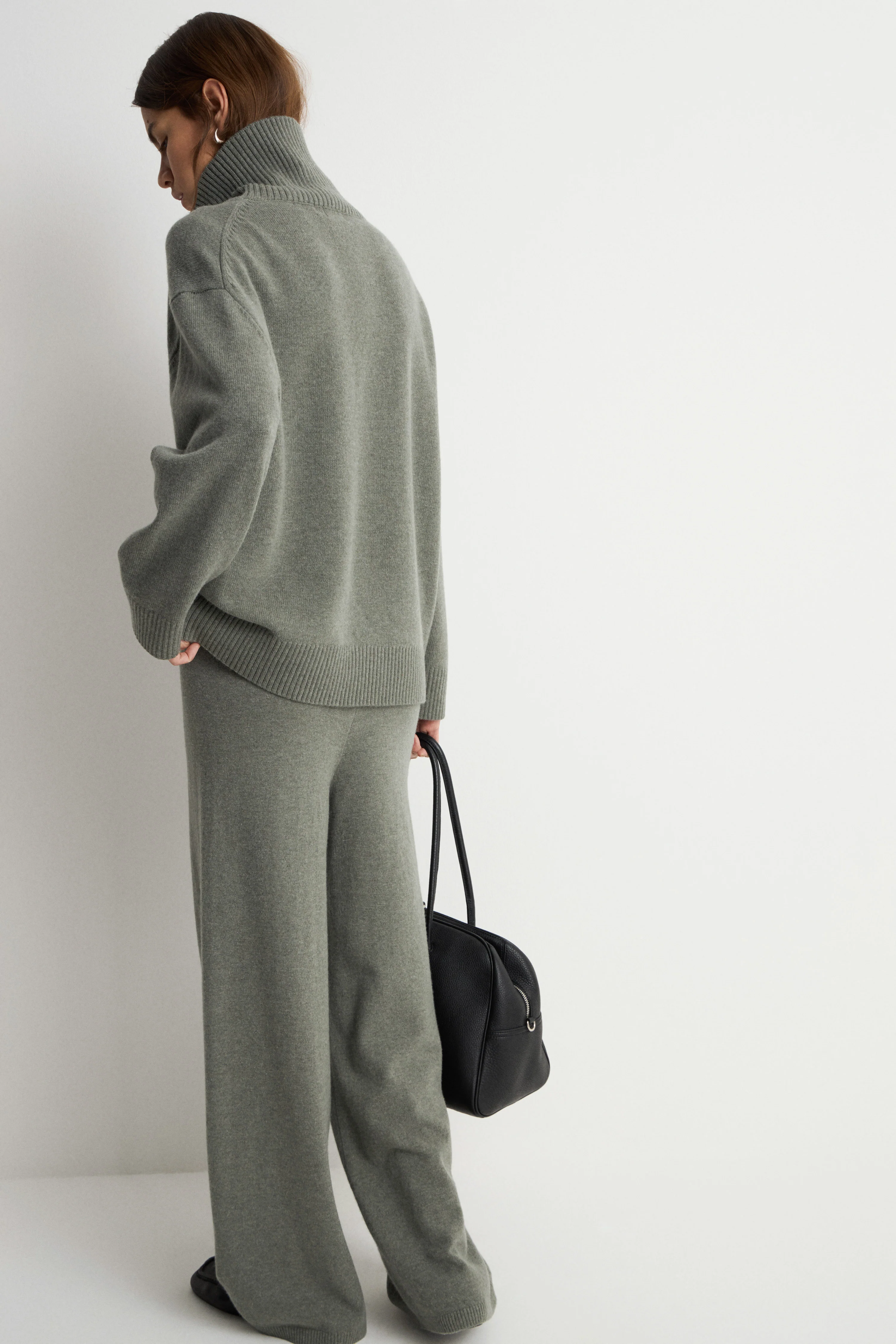 STRAIGHT-LEG 100% WOOL TROUSERS - Image 4