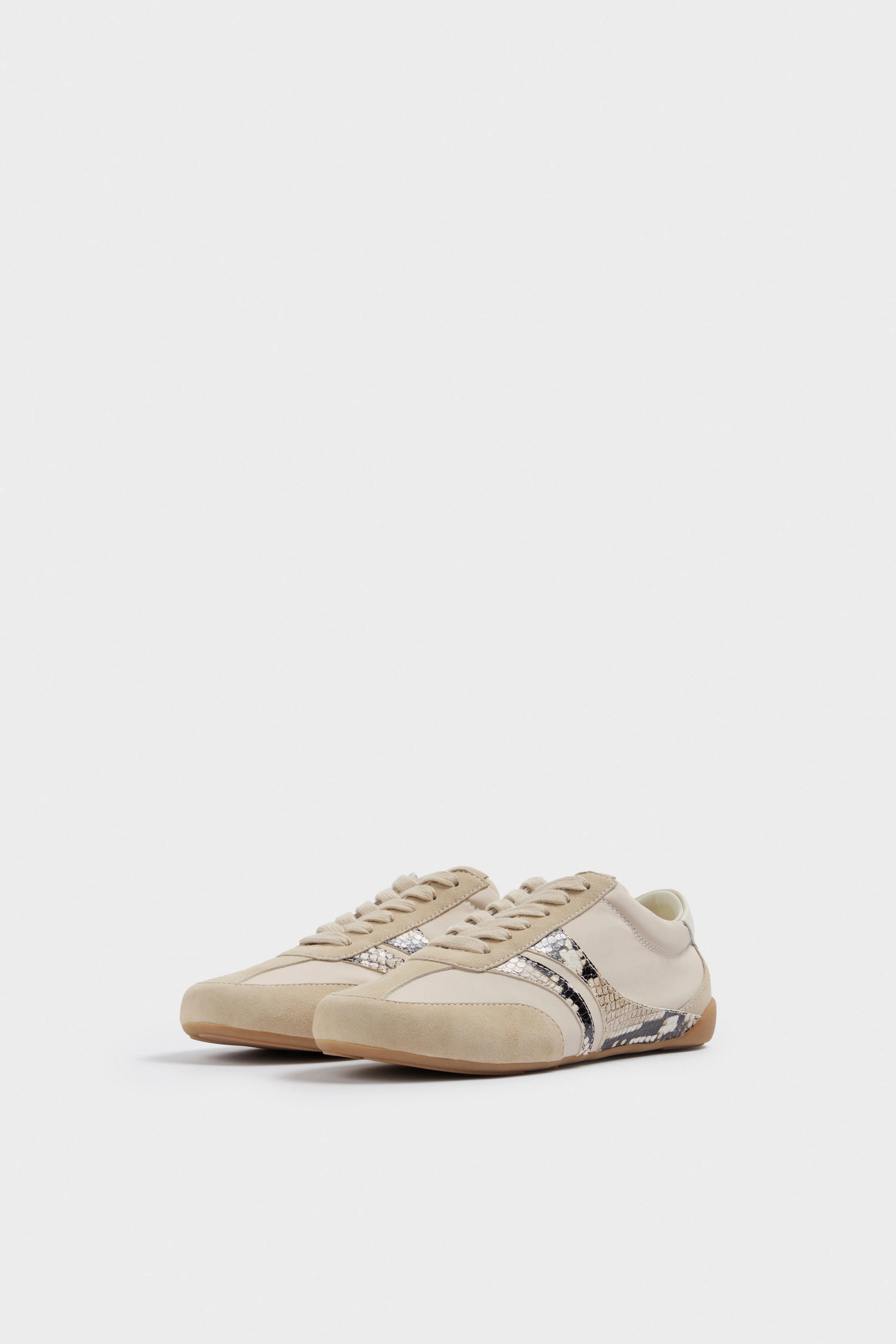 STRIP-DETAIL SUEDE SNEAKERS - Image 5