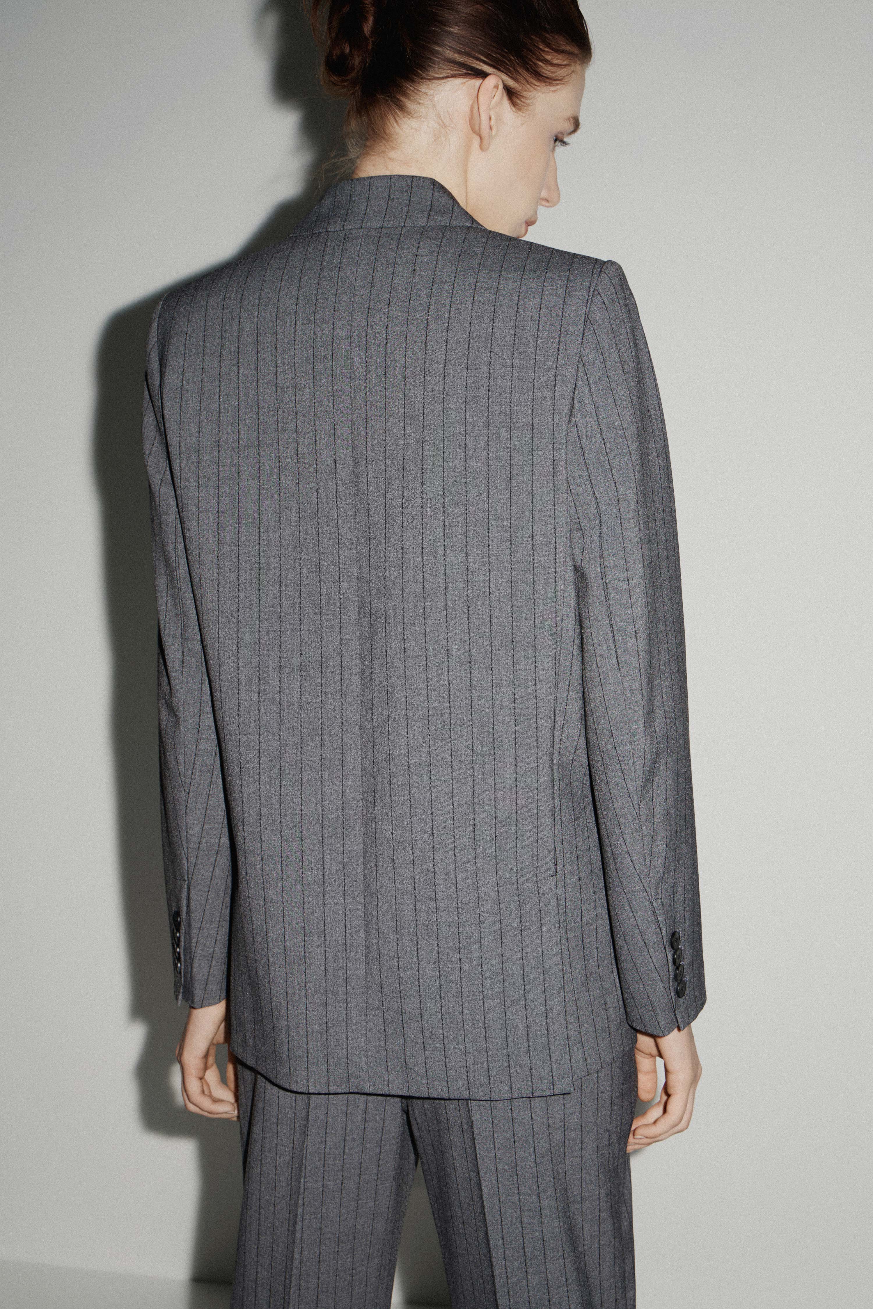 STRIPED DOUBLE-BREASTED BLAZER - Image 3