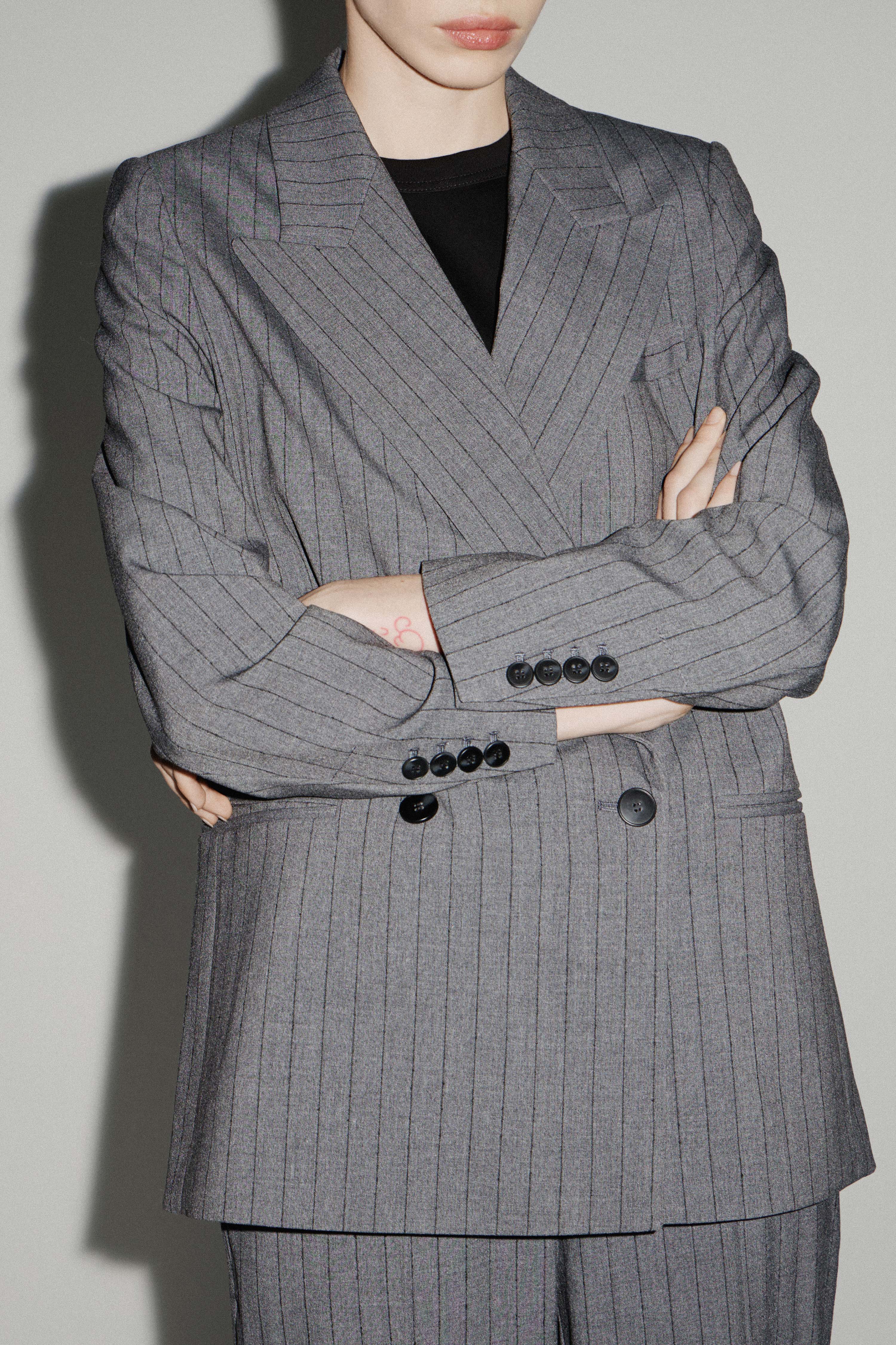 STRIPED DOUBLE-BREASTED BLAZER - Image 5