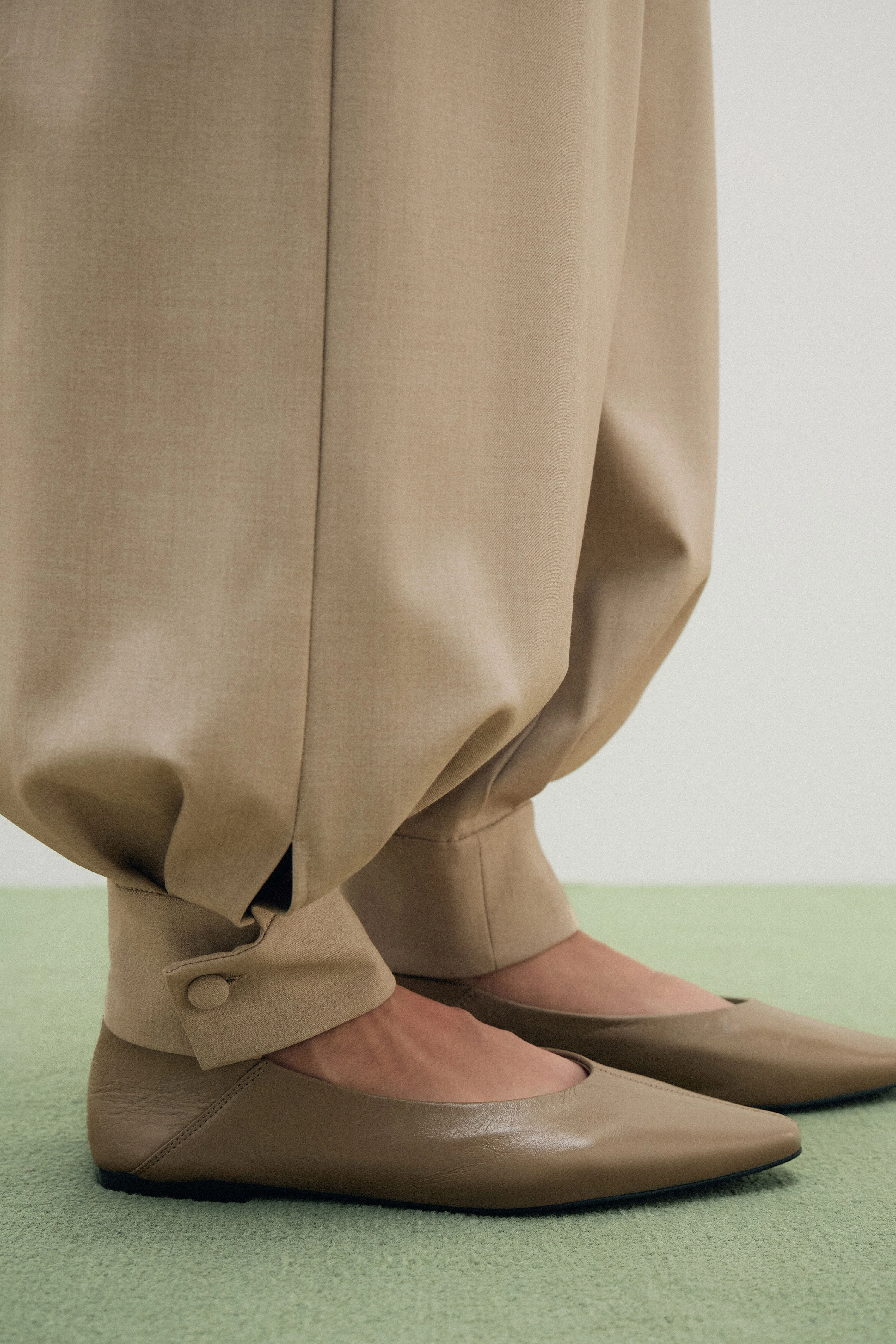 LEATHER FLAT SHOES - Image 7