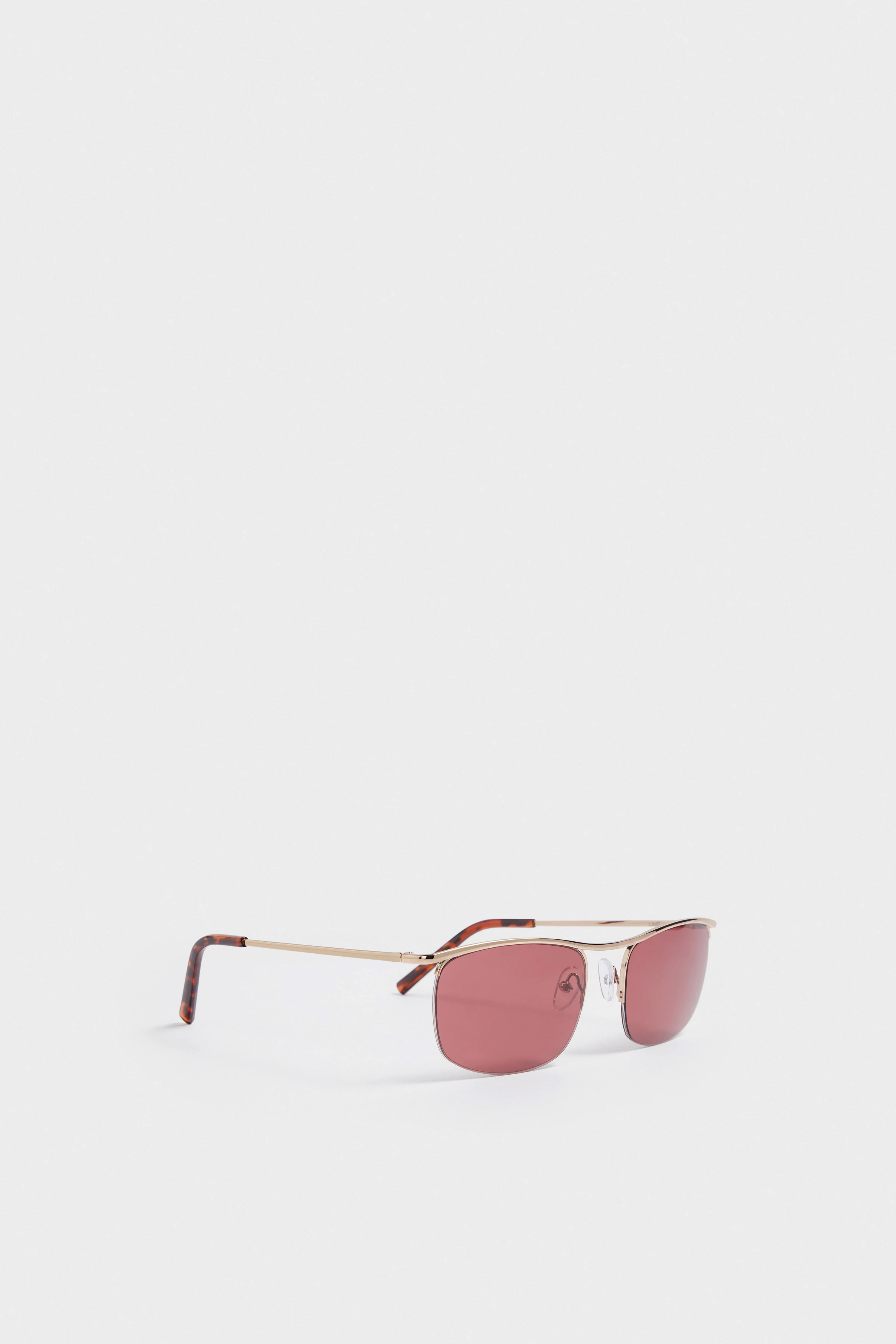 SUNGLASSES WITH UV-PROTECTIVE LENSES - Image 2