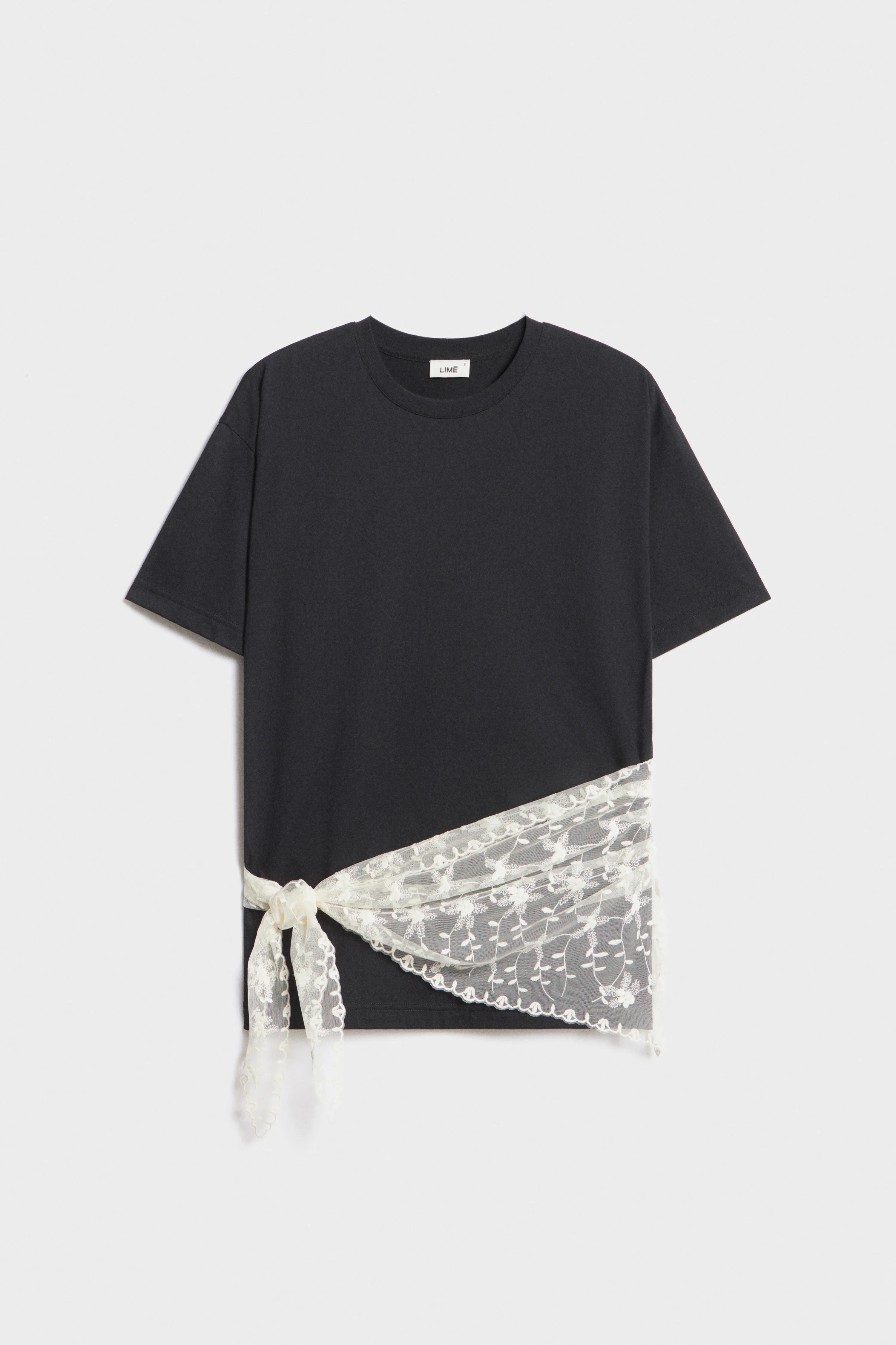 T-SHIRT AND LACE SCARVES - Image 4