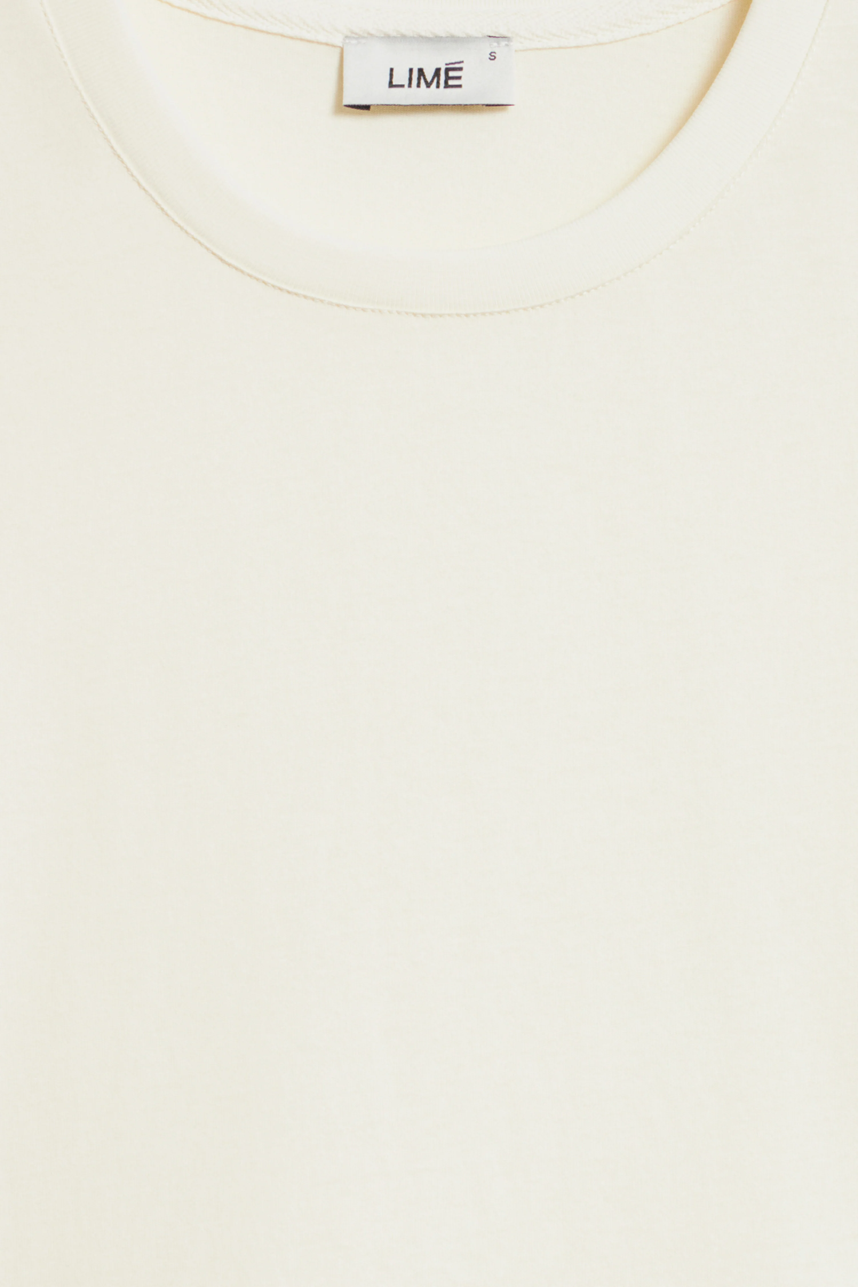 T-SHIRT AND LACE SCARVES - Image 7