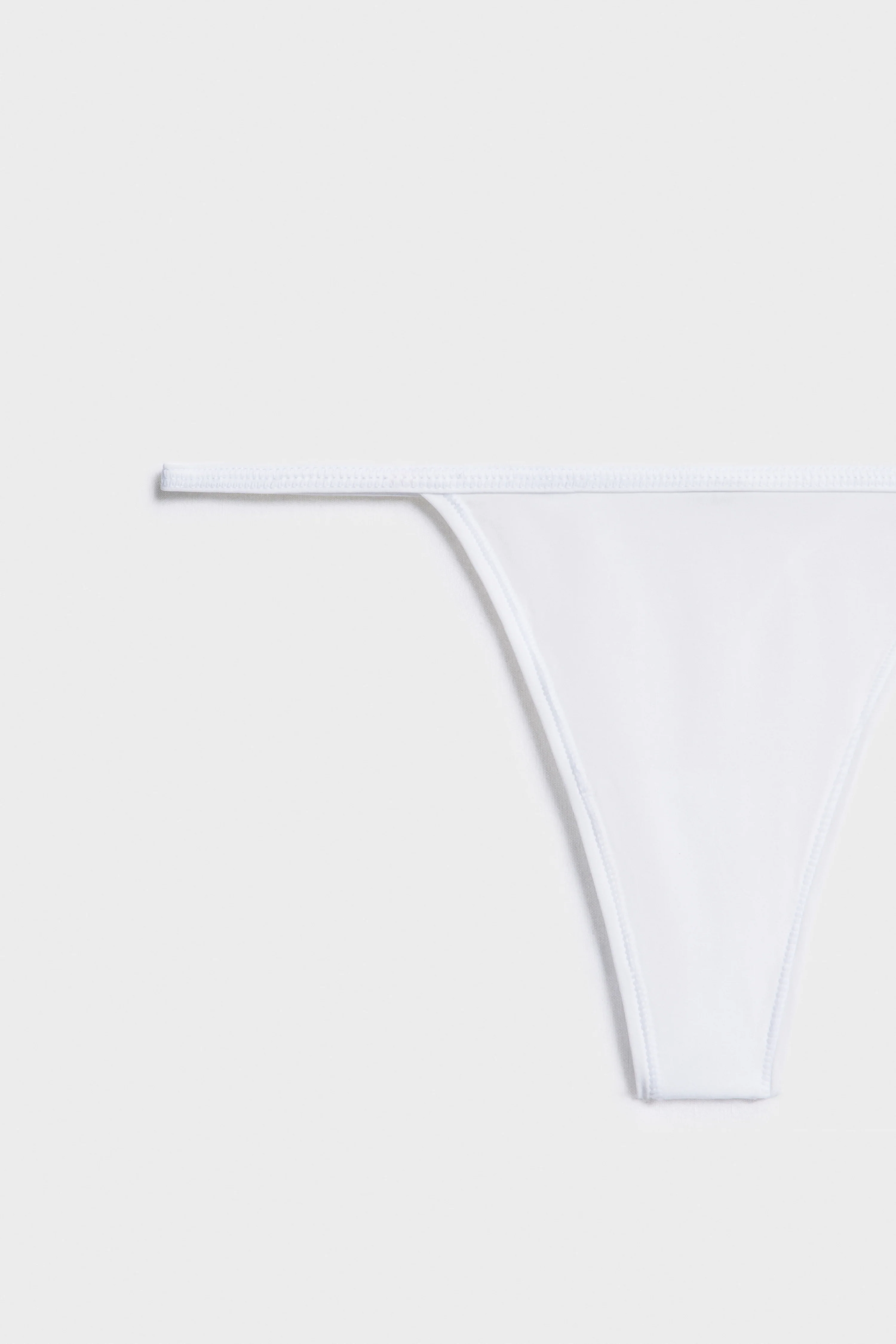 THONG WITH A THIN WAISTBAND - Image 6