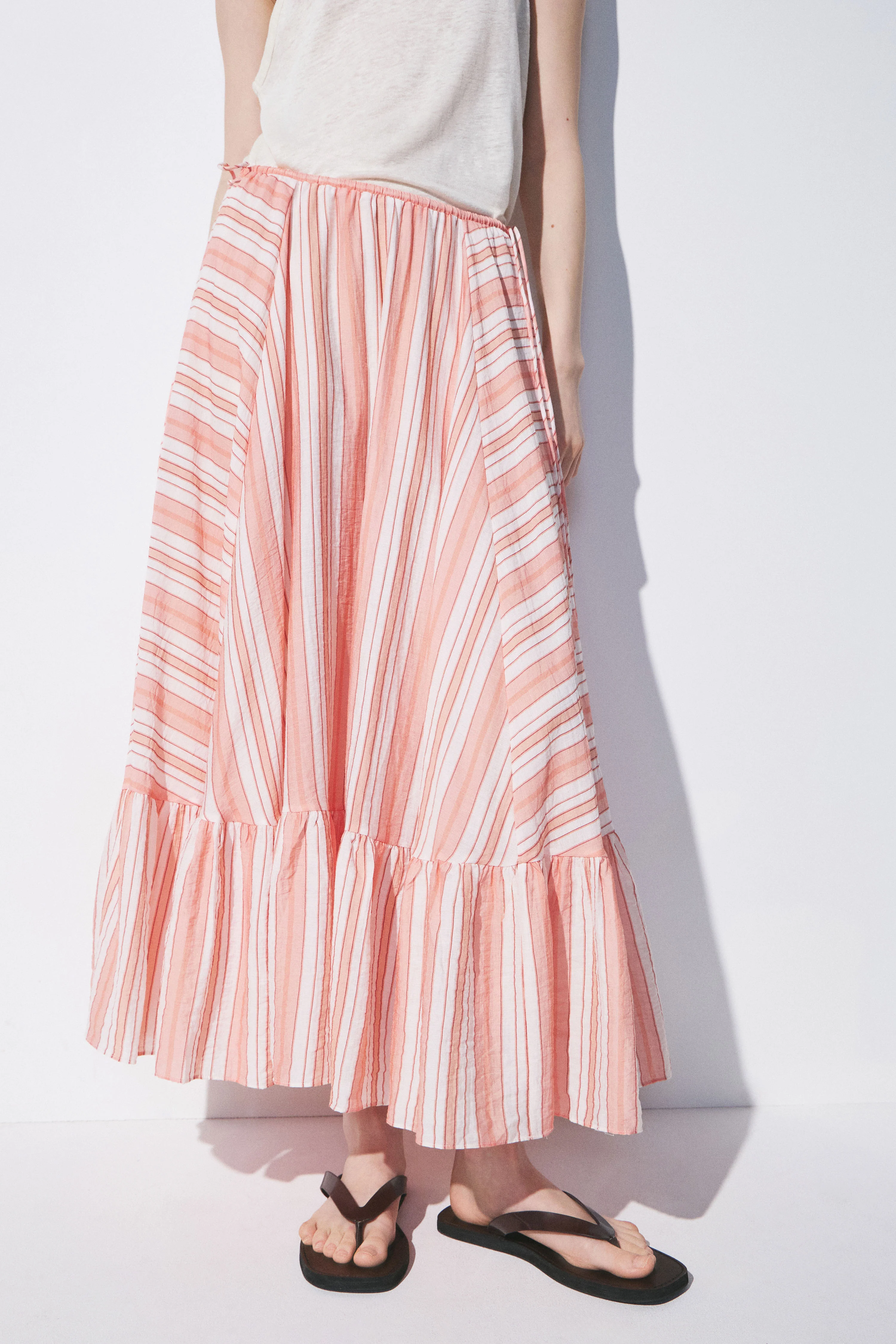 TIERED VISCOSE-LINEN SKIRT - Image 2