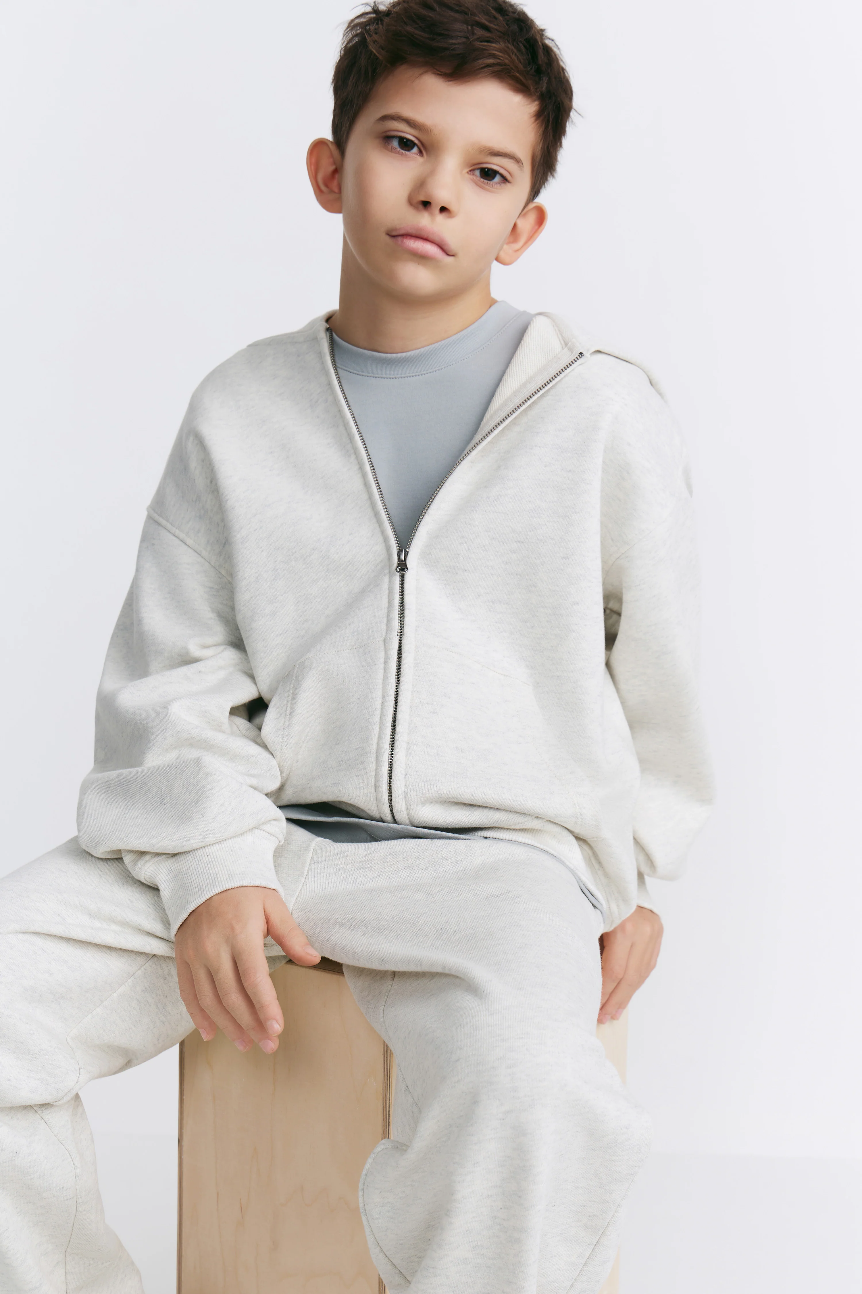 BASIC SWEATPANT JOGGERS - Image 3