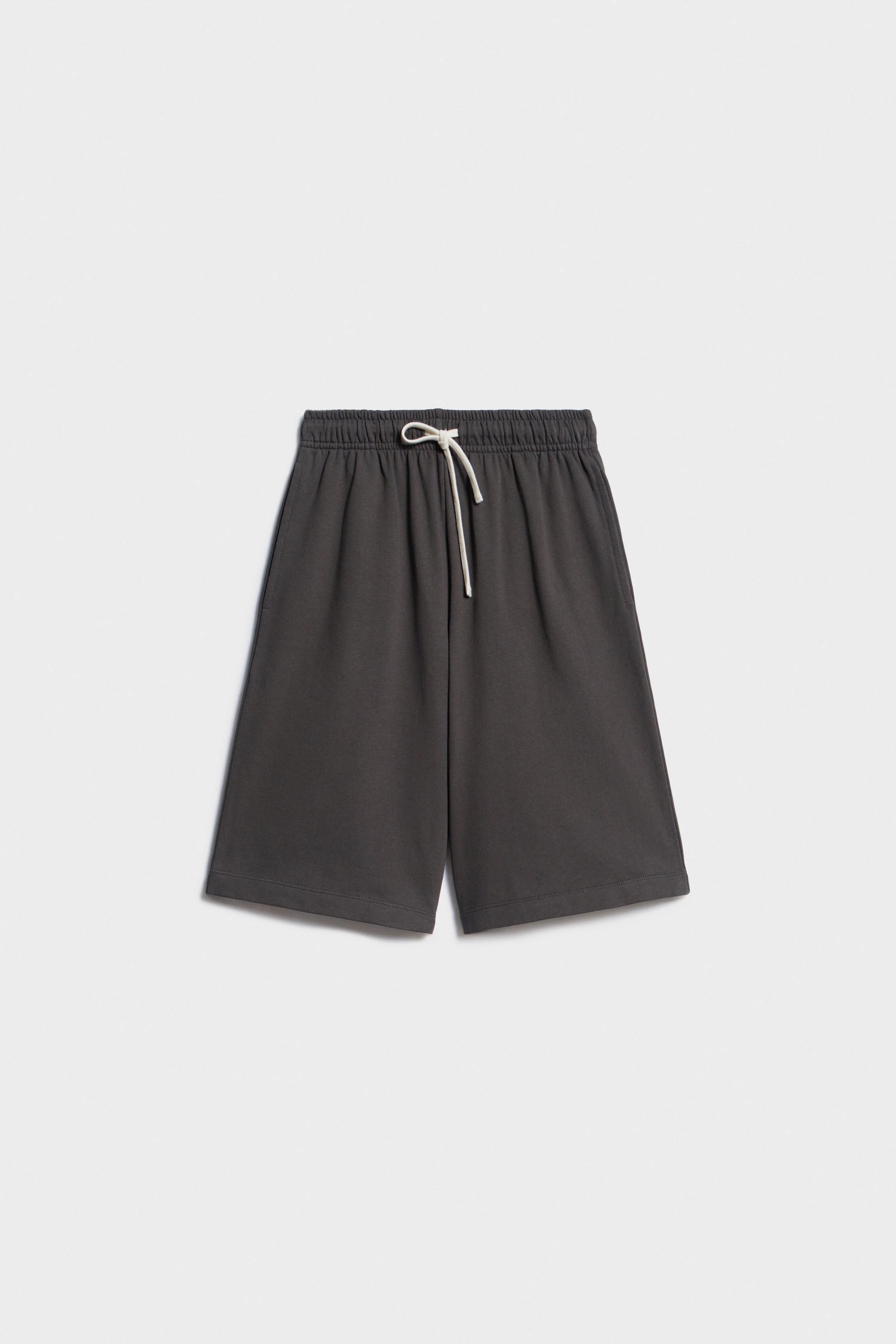 BASIC SWEATSHORTS - Image 3