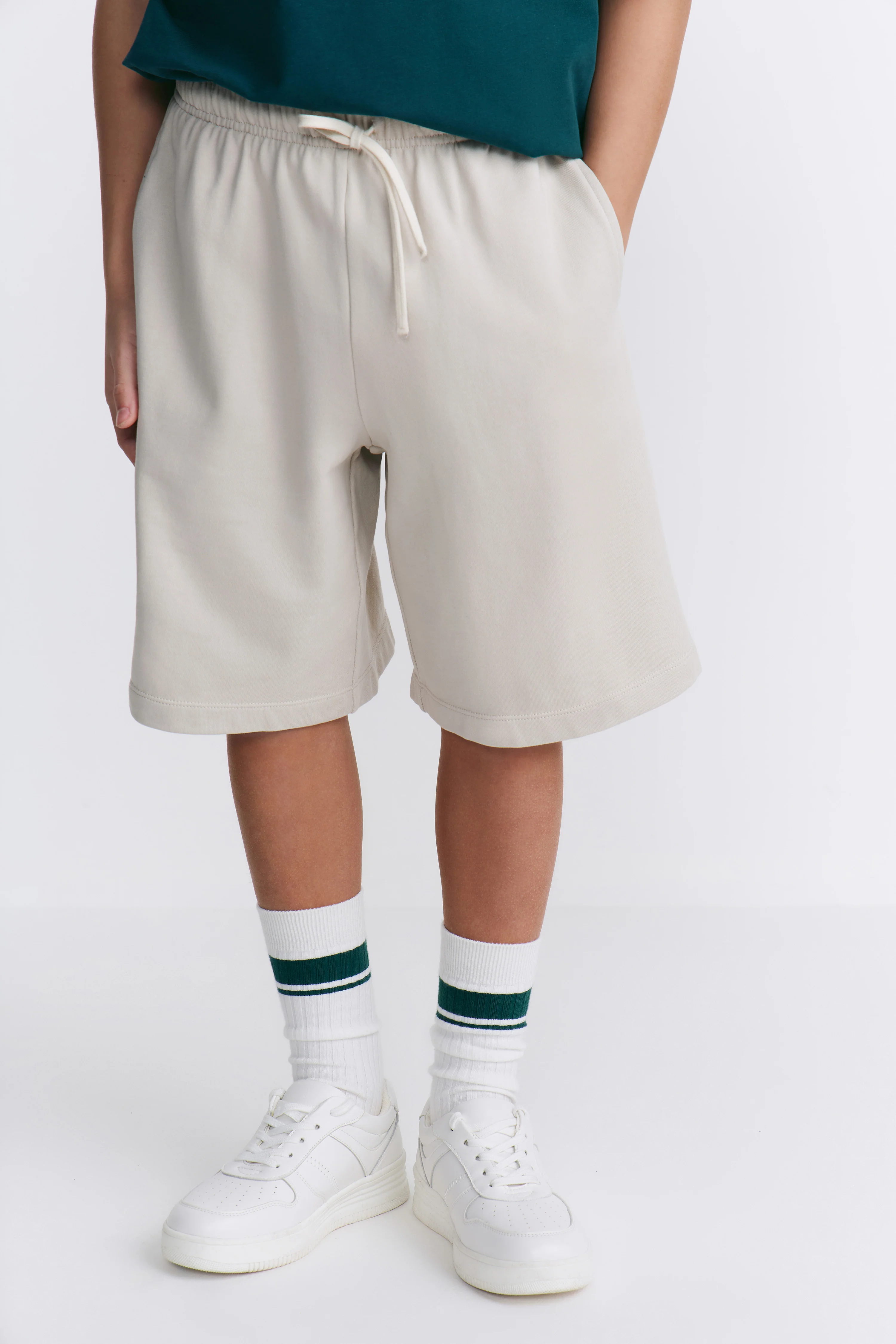 BASIC SWEATSHORTS - Image 2