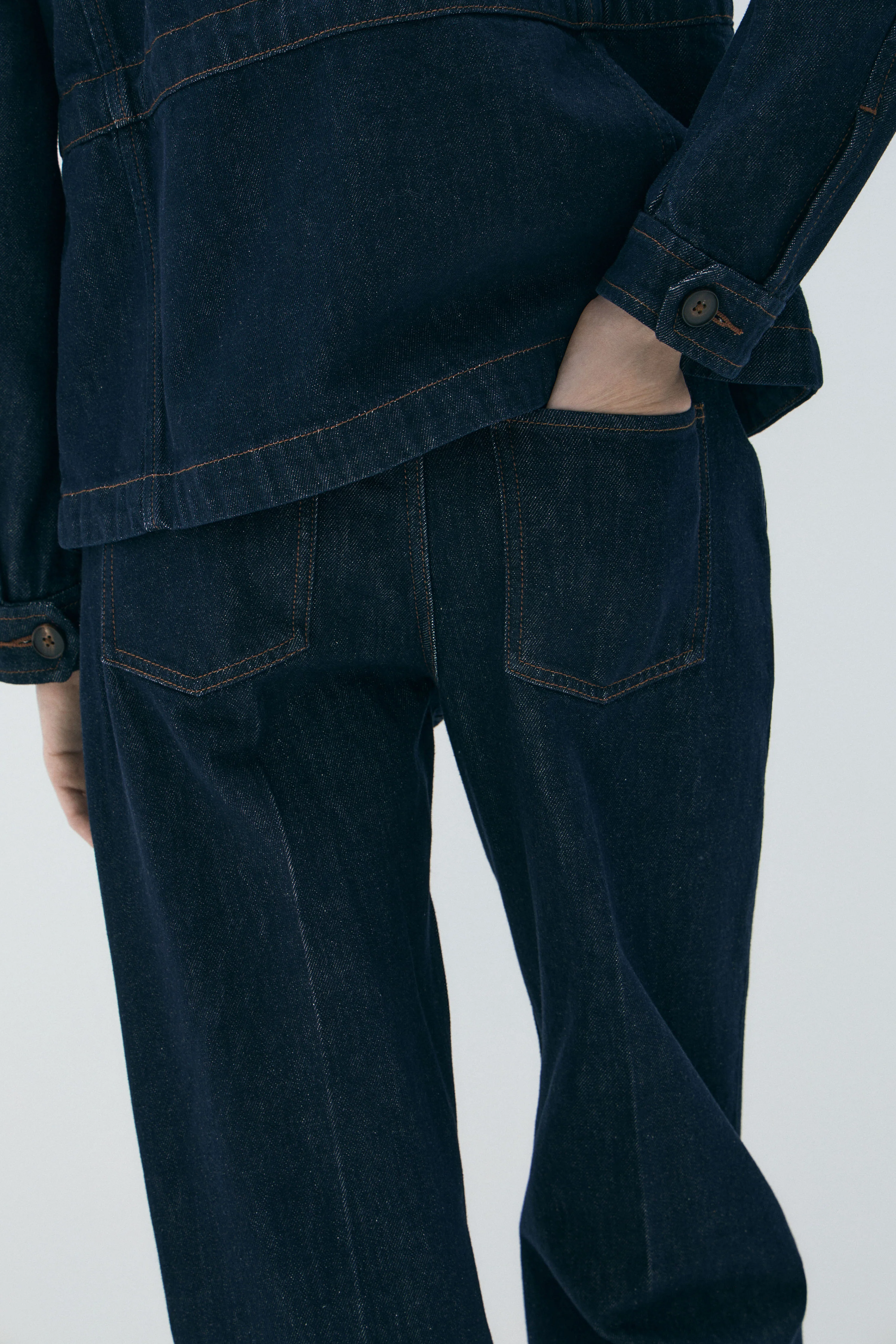PRESSED CREASE STRAIGHT JEANS - Image 7