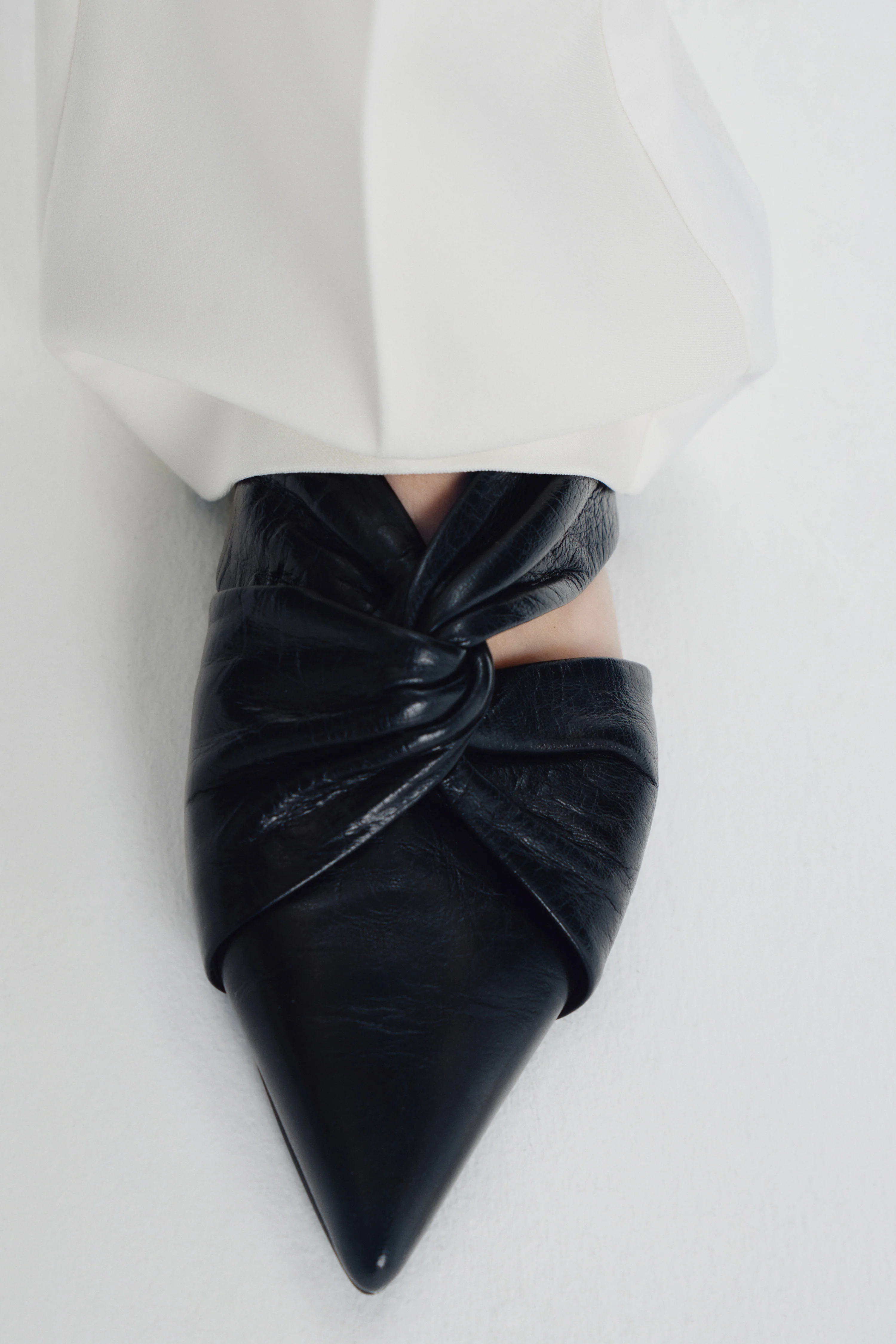 DRAPED LEATHER MULES - Image 8