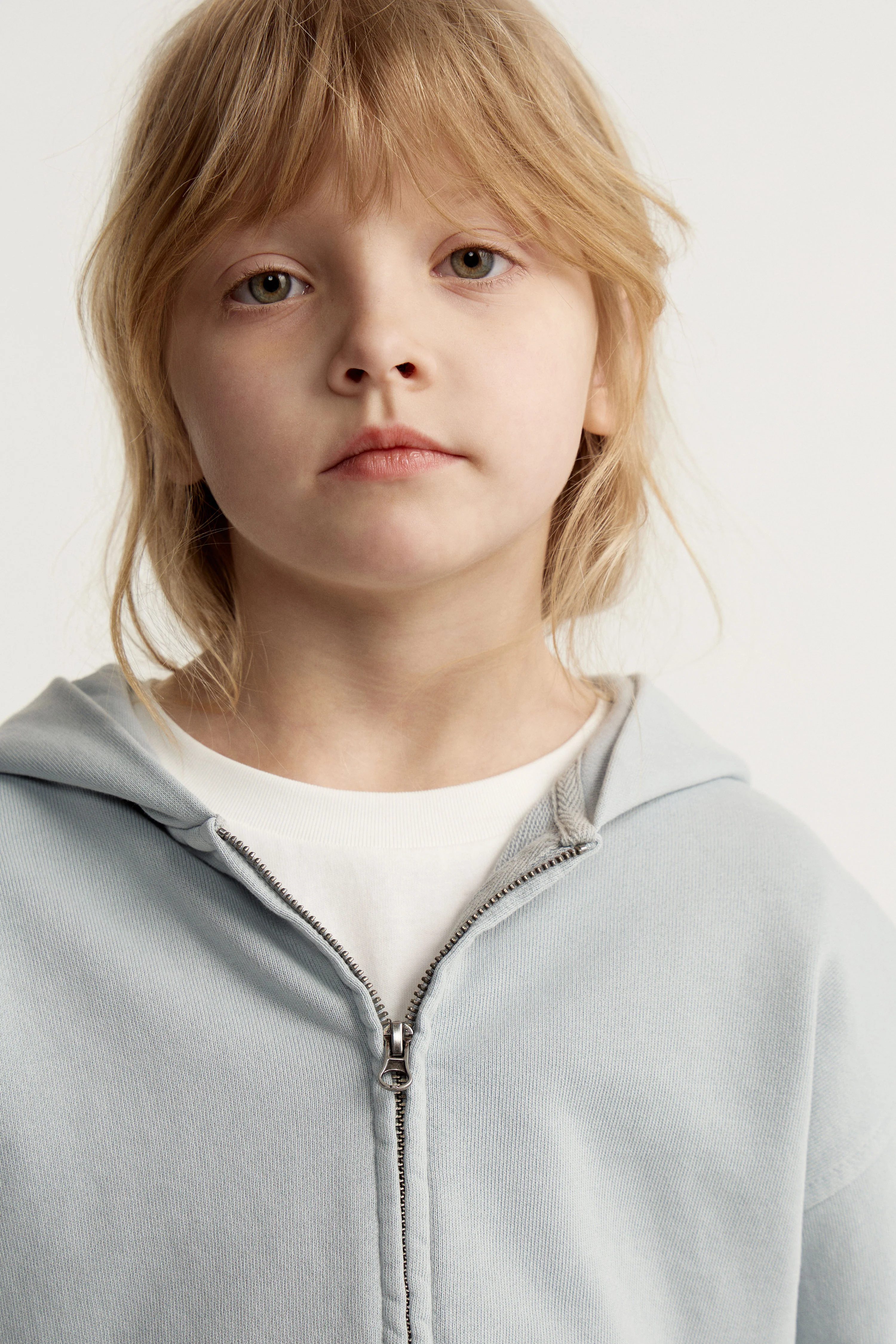 OVERSIZED ZIP-THROUGH HOODIE - Image 3