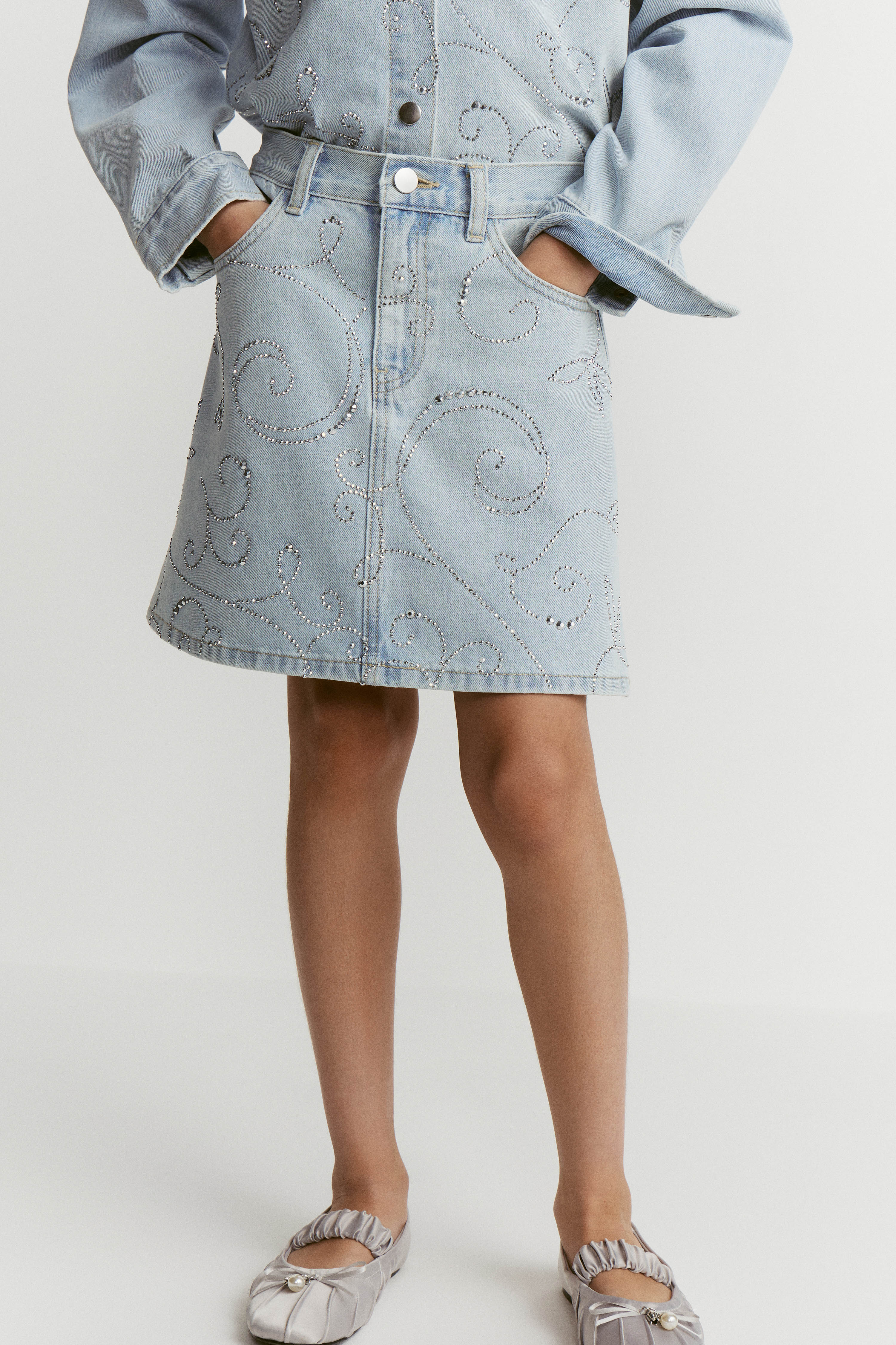 RHINESTONE-EMBELLISHED DENIM SKIRT - Image 3