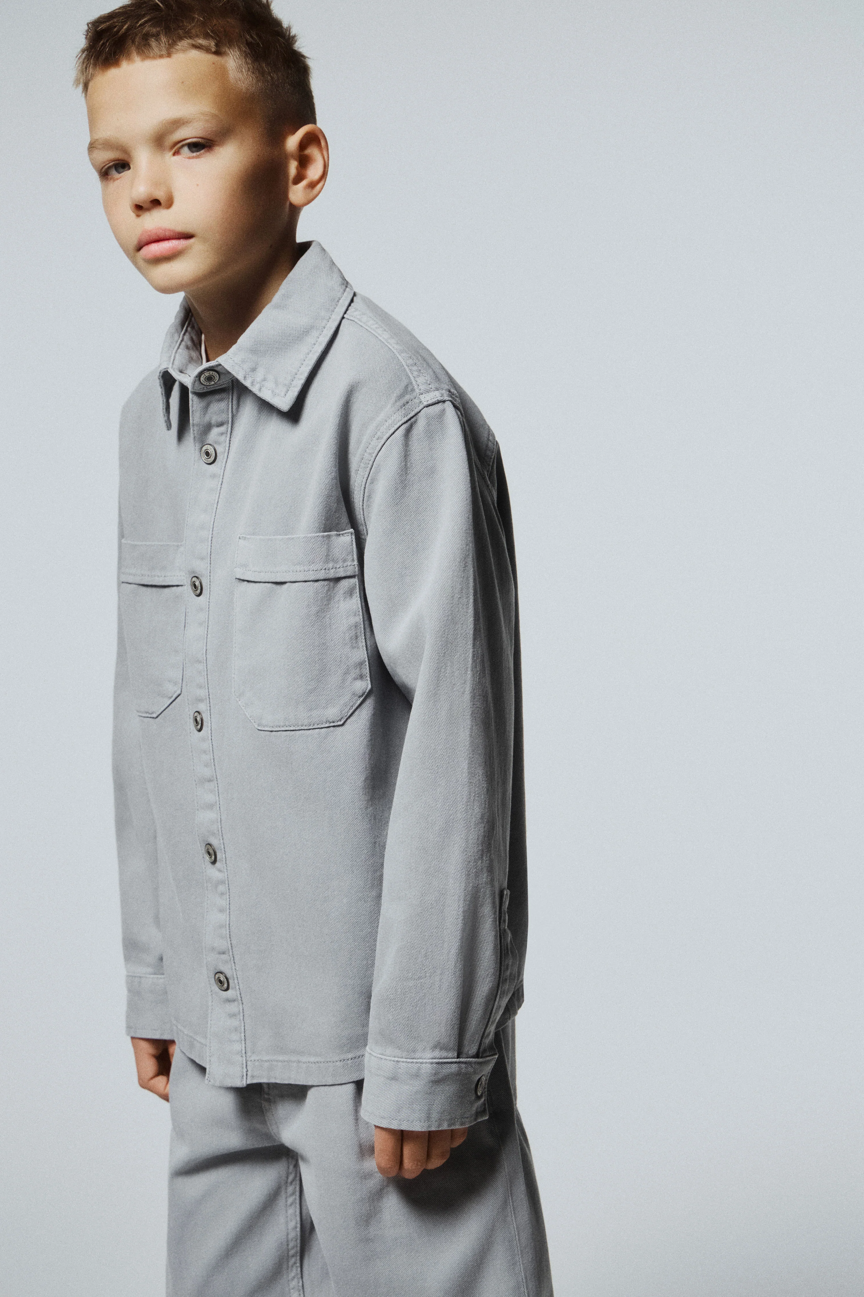 OVERSIZED DENIM SHIRT - Image 4
