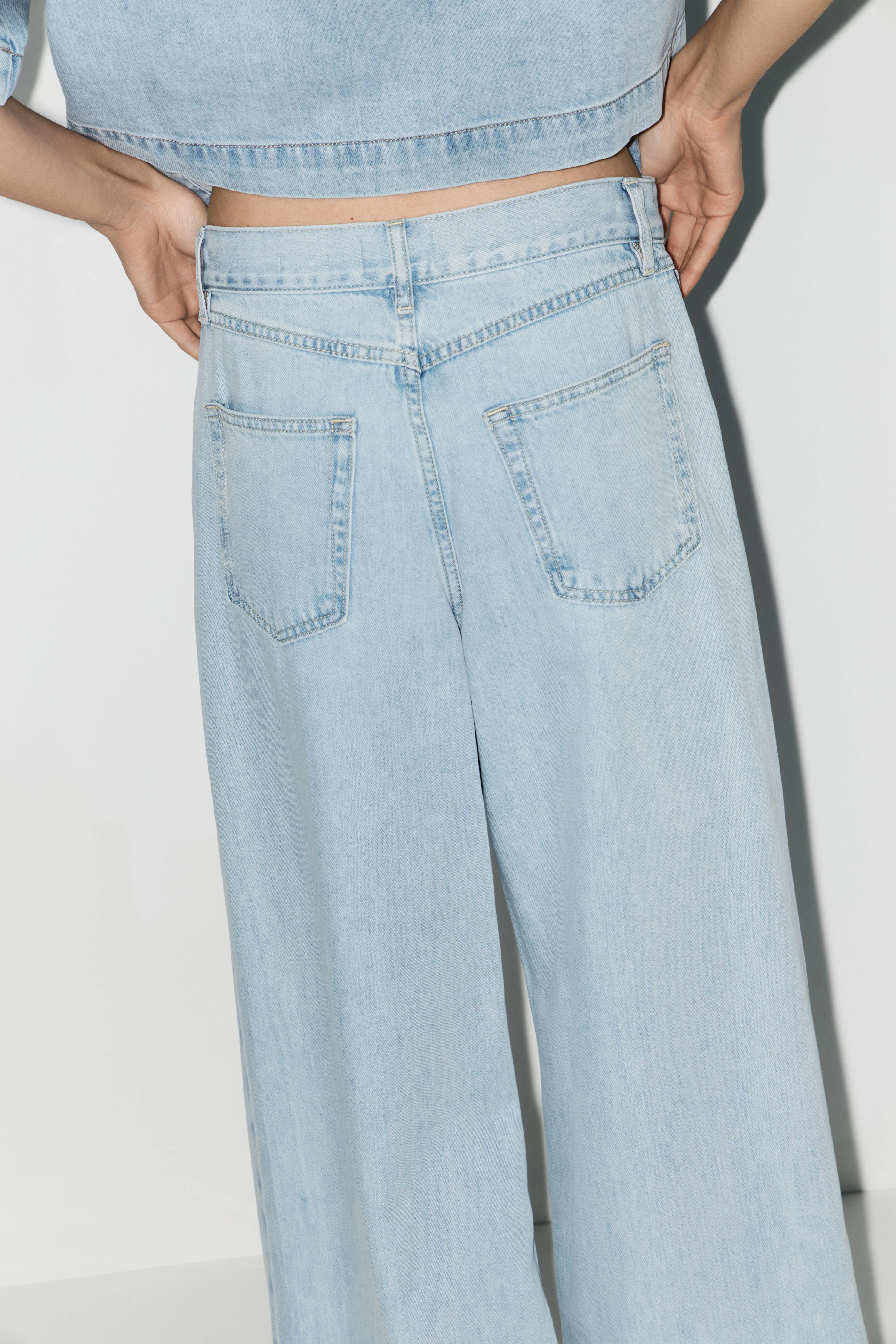 LYOCELL-COTTON WIDE FIT JEANS - Image 4