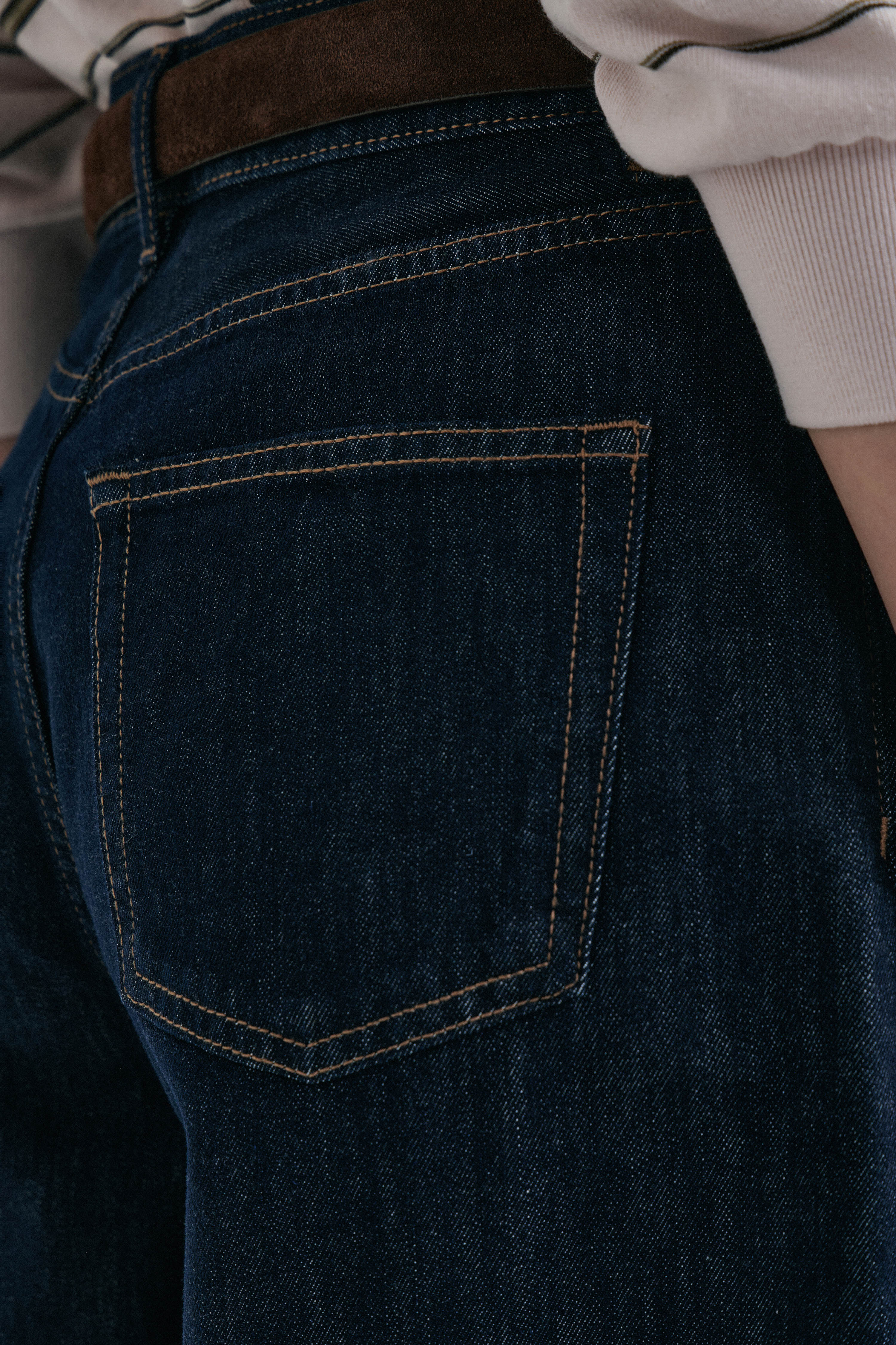 DENIM BERMUDA SHORTS - Image 3