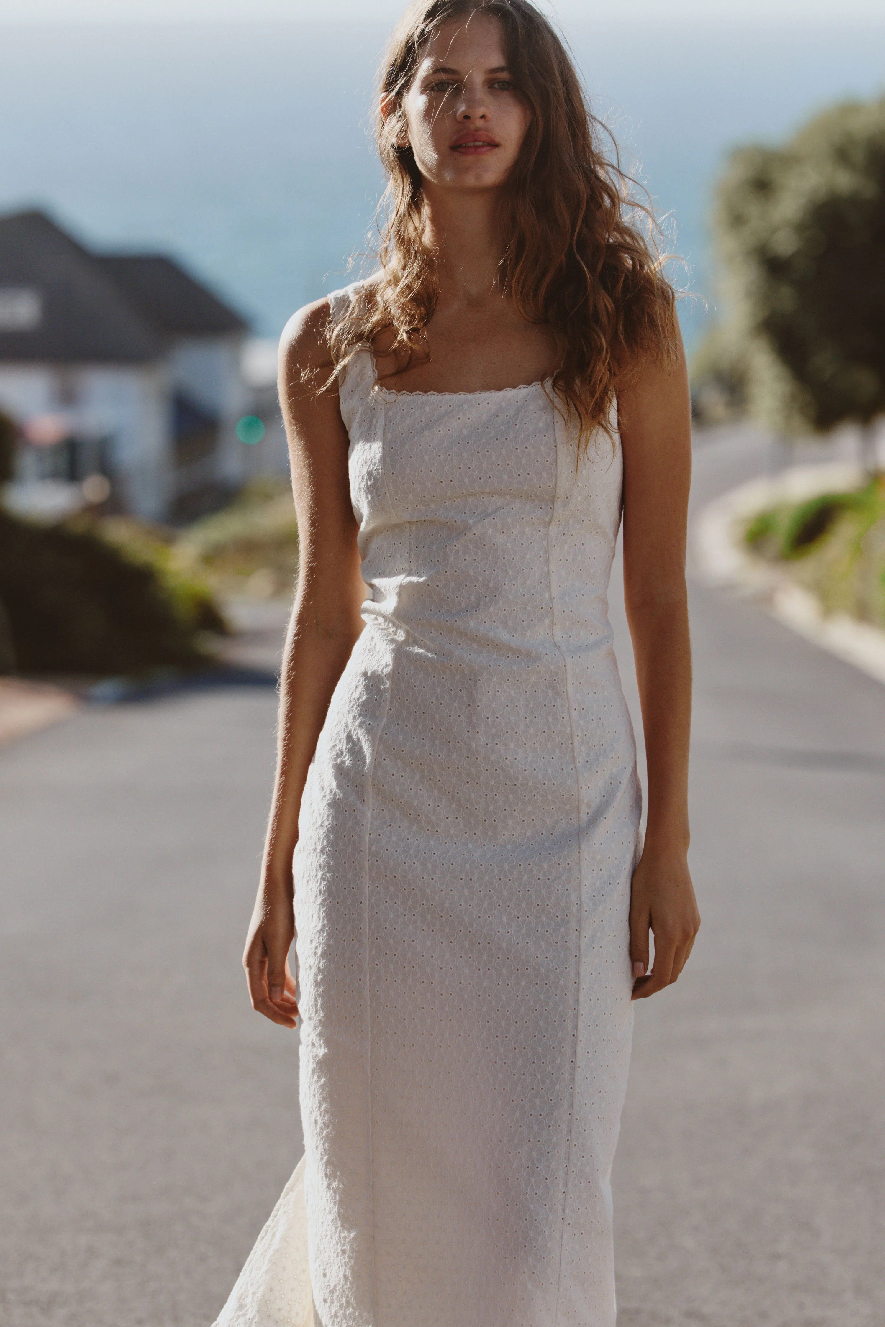 EMBROIDERED LACE-TRIMMED COTTON DRESS