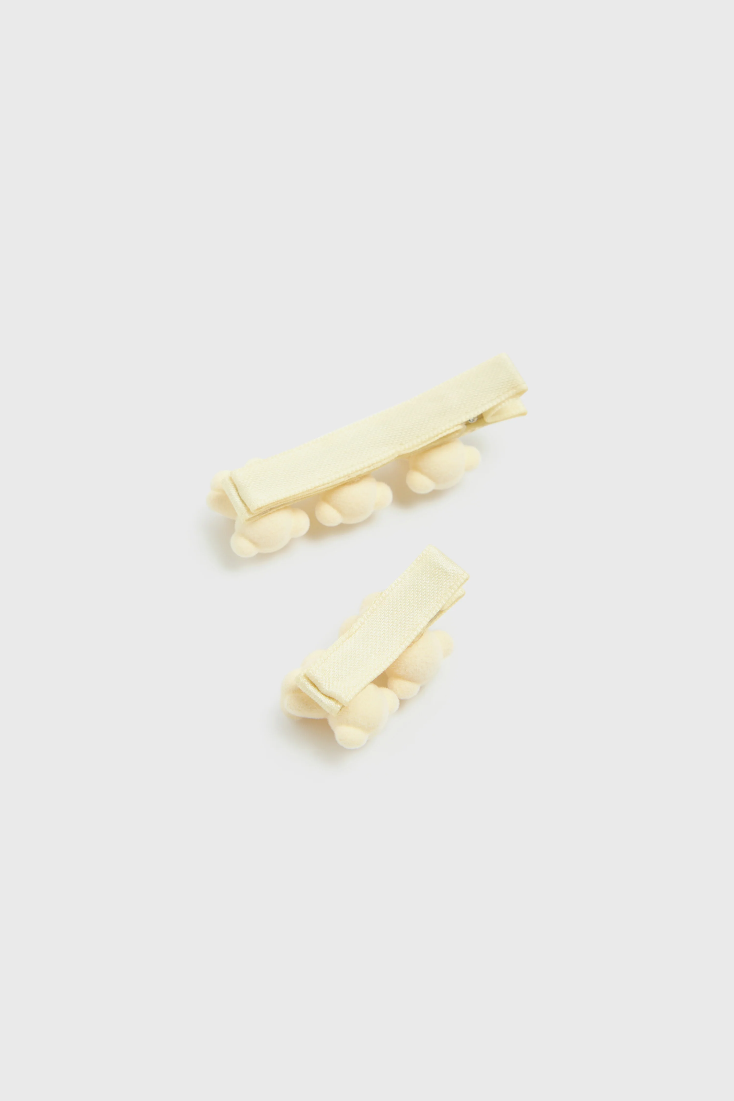 VELVET BEARS CLAW CLIPS - Image 4