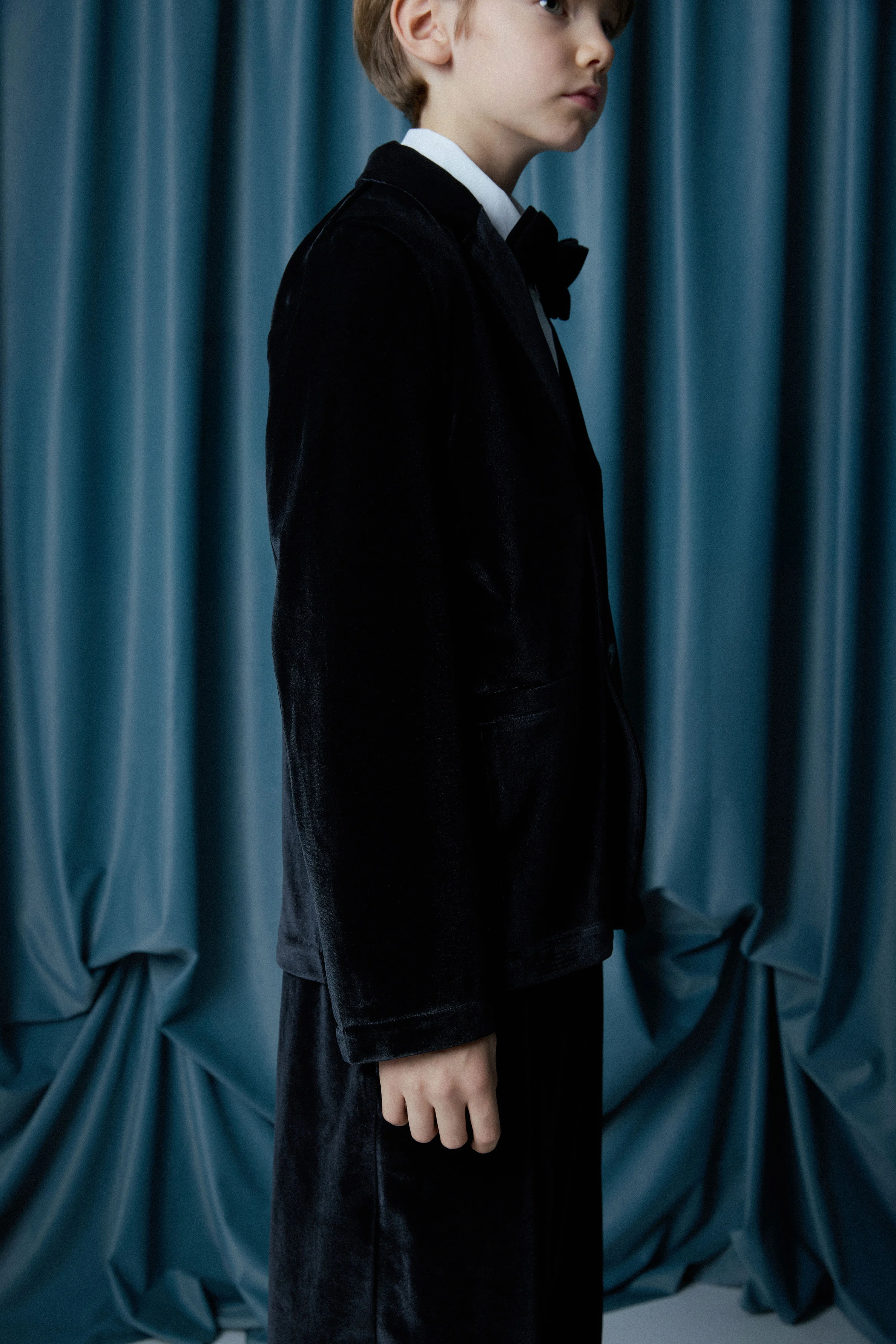 VELVET BOW TIE - Image 3