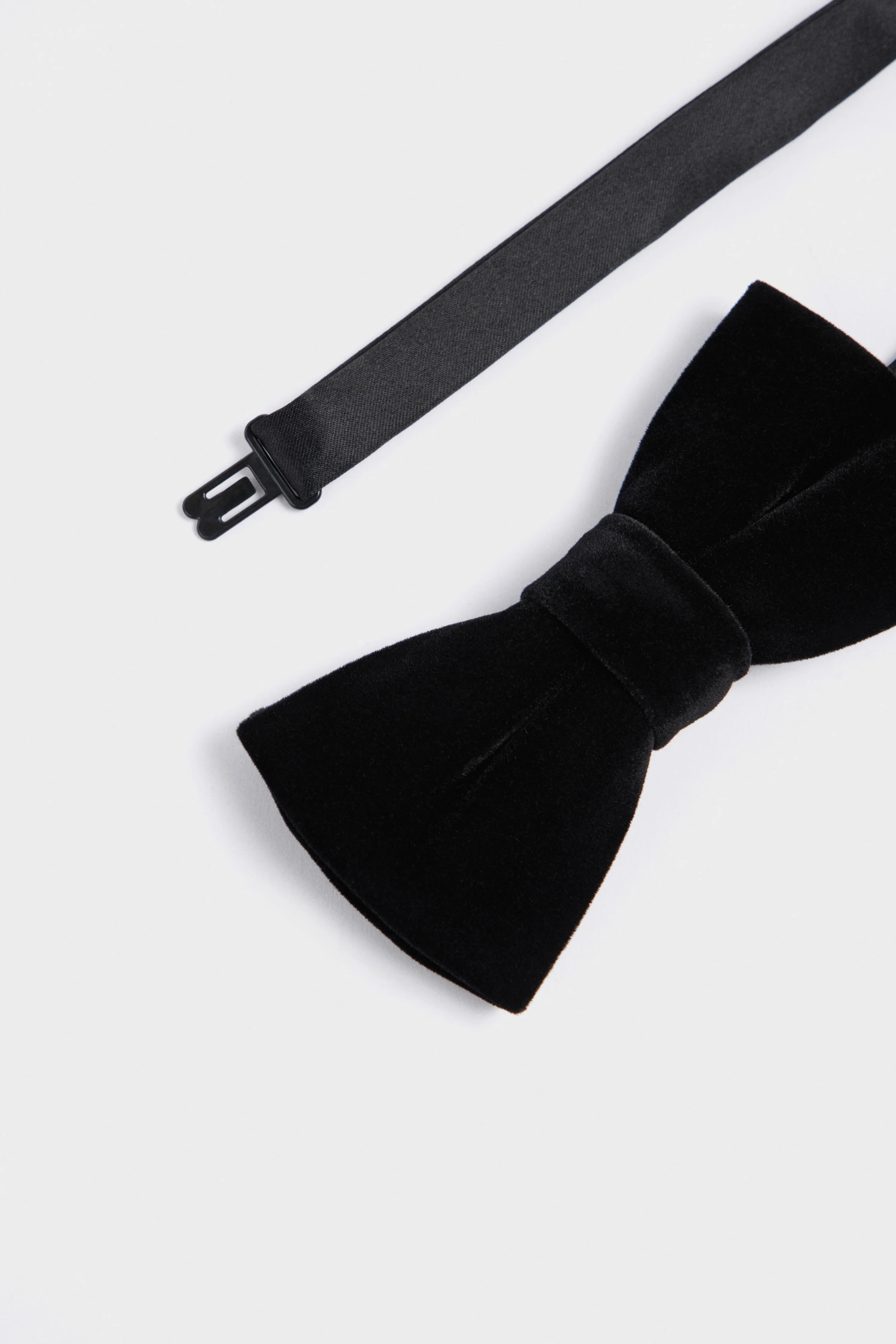 VELVET BOW TIE - Image 7