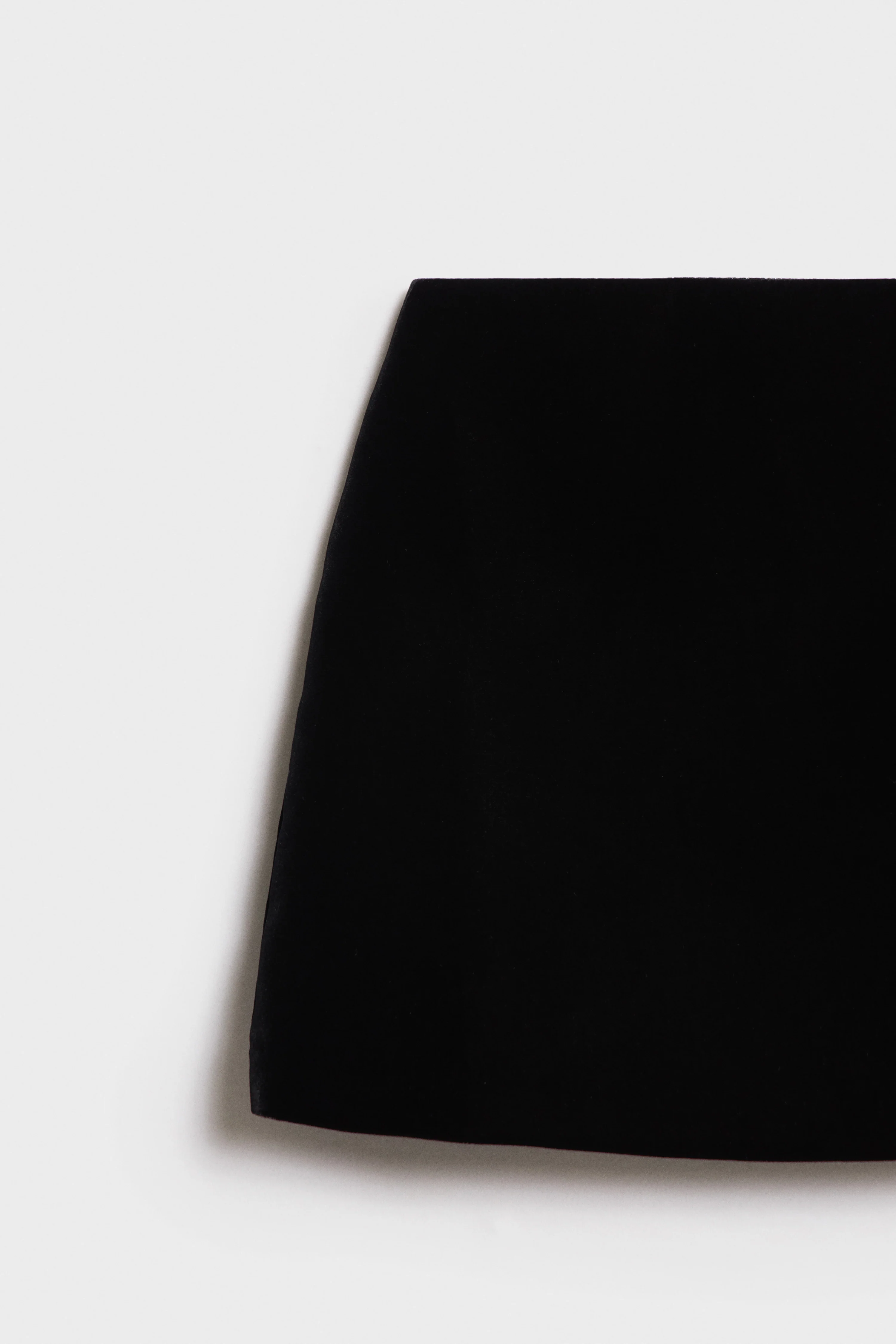 VELVET MINI SKIRT - Image 6
