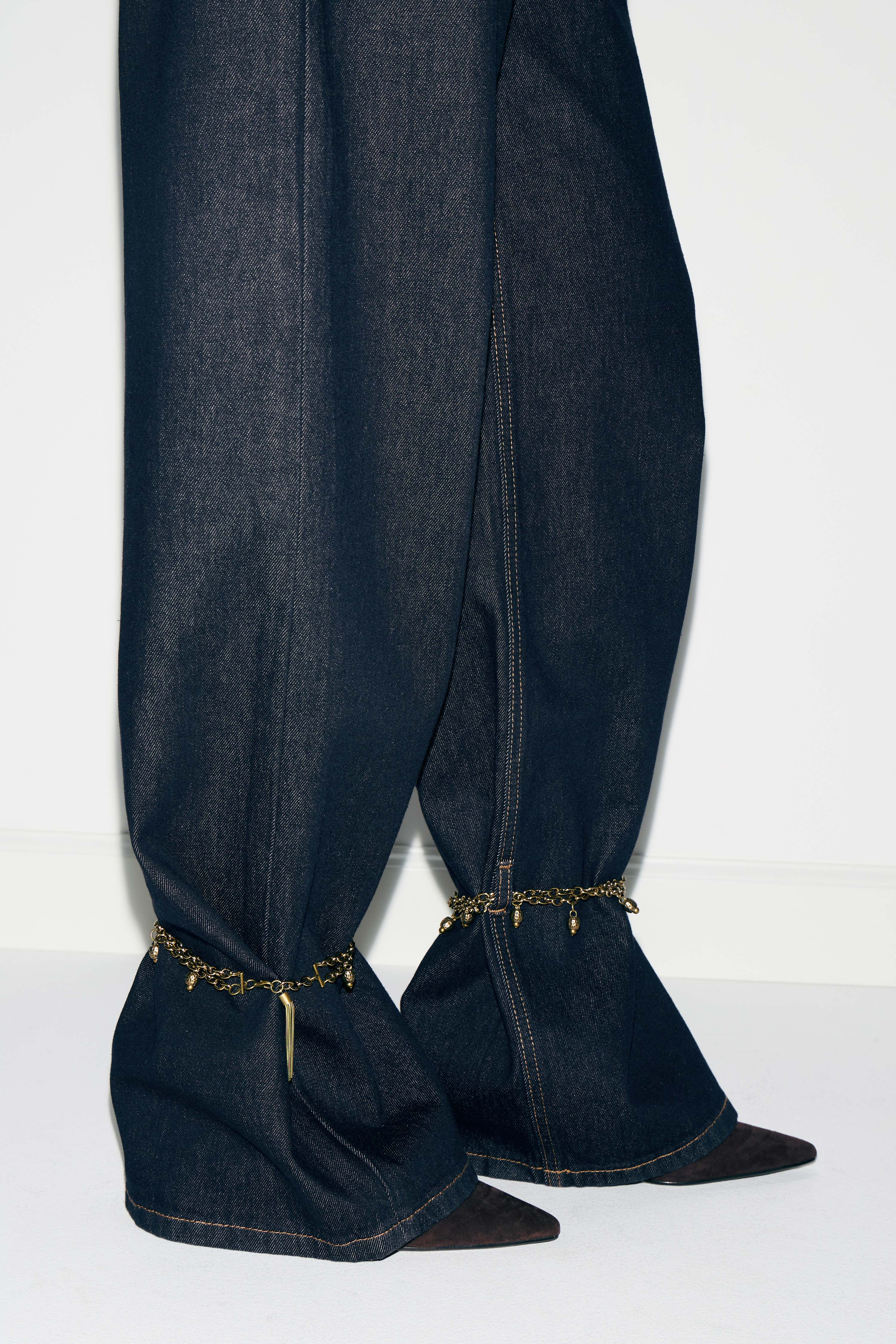 WIDE JEANS WITH ANKLE BRACELETS - Image 3