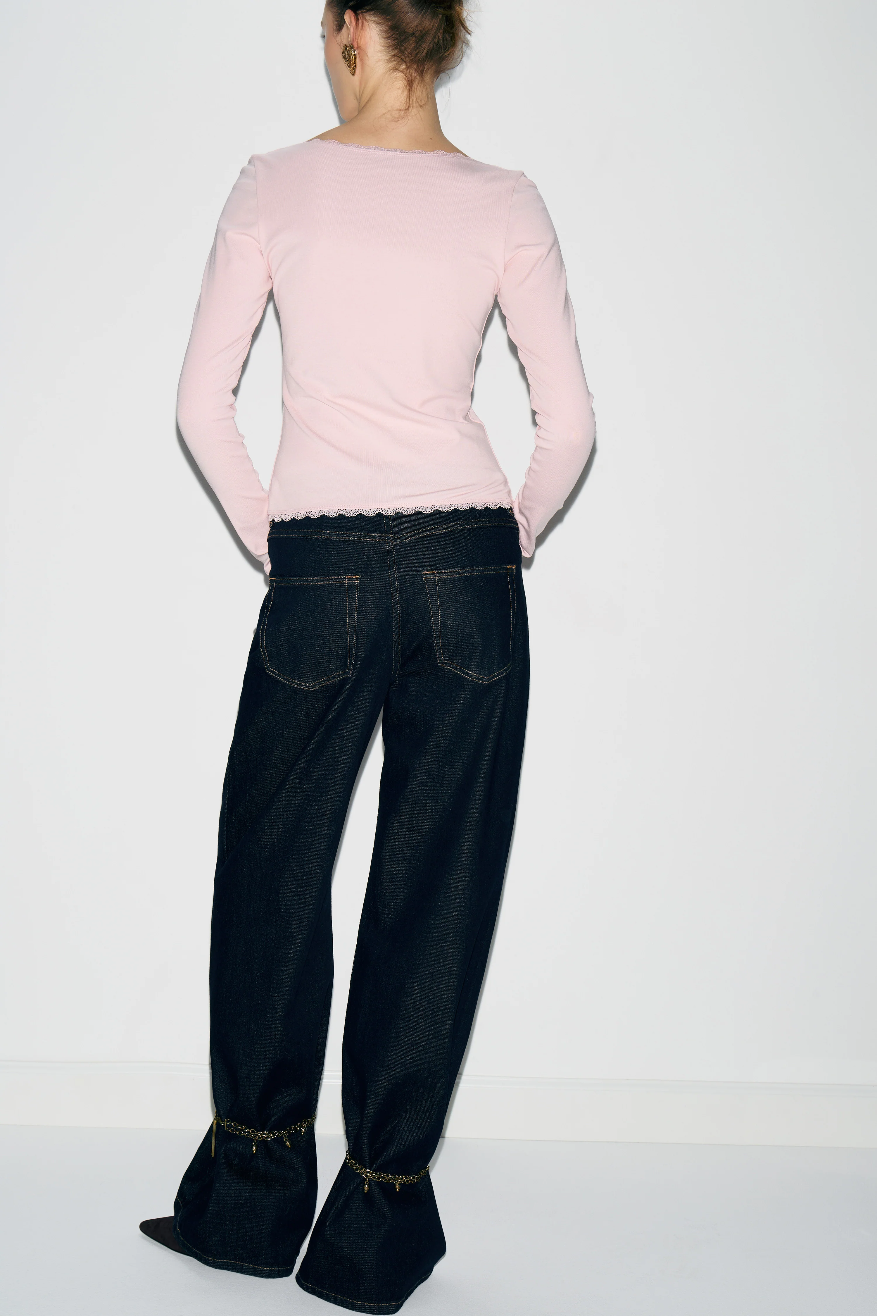 WIDE JEANS WITH ANKLE BRACELETS - Image 4