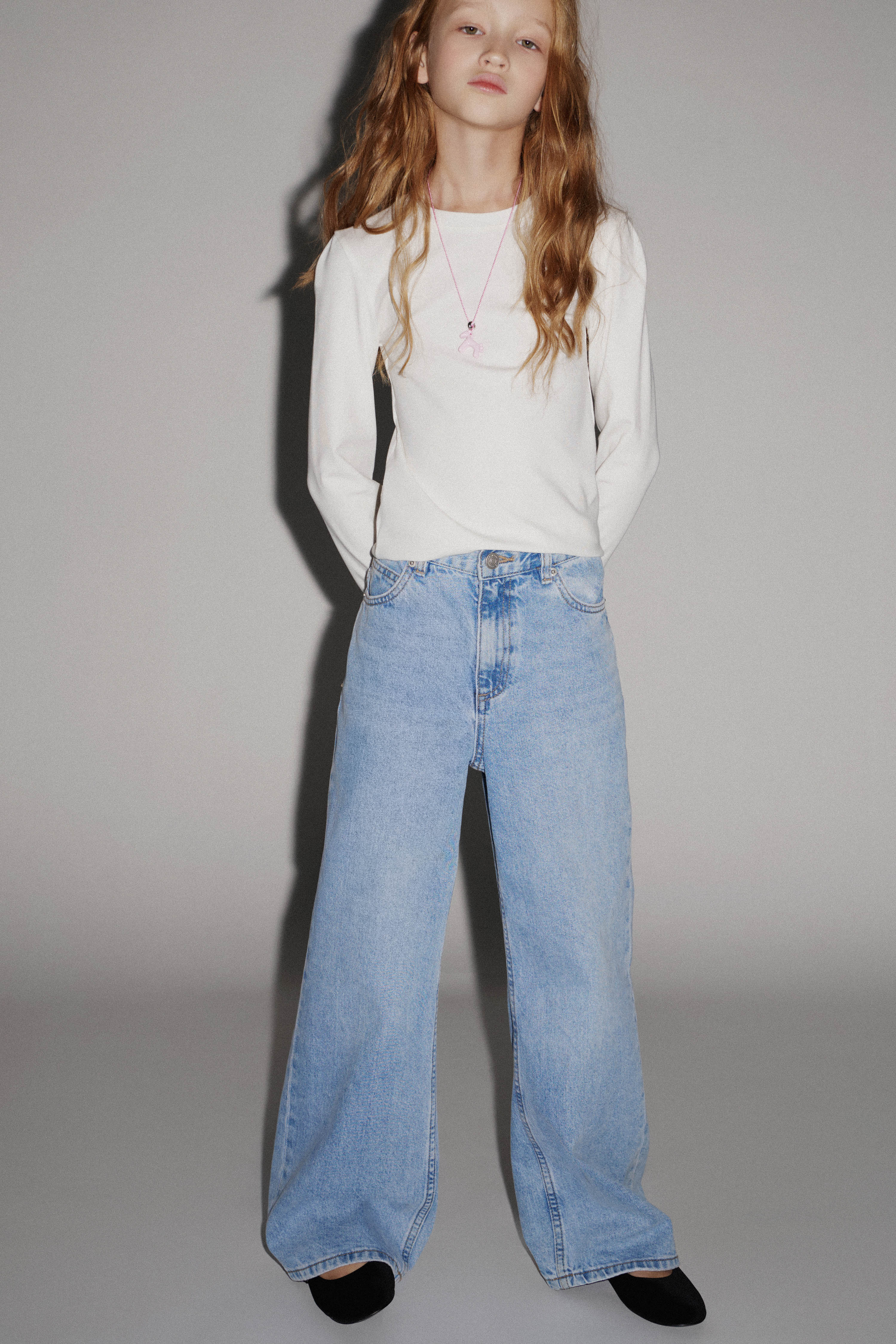 BASIC WIDE-LEG JEANS