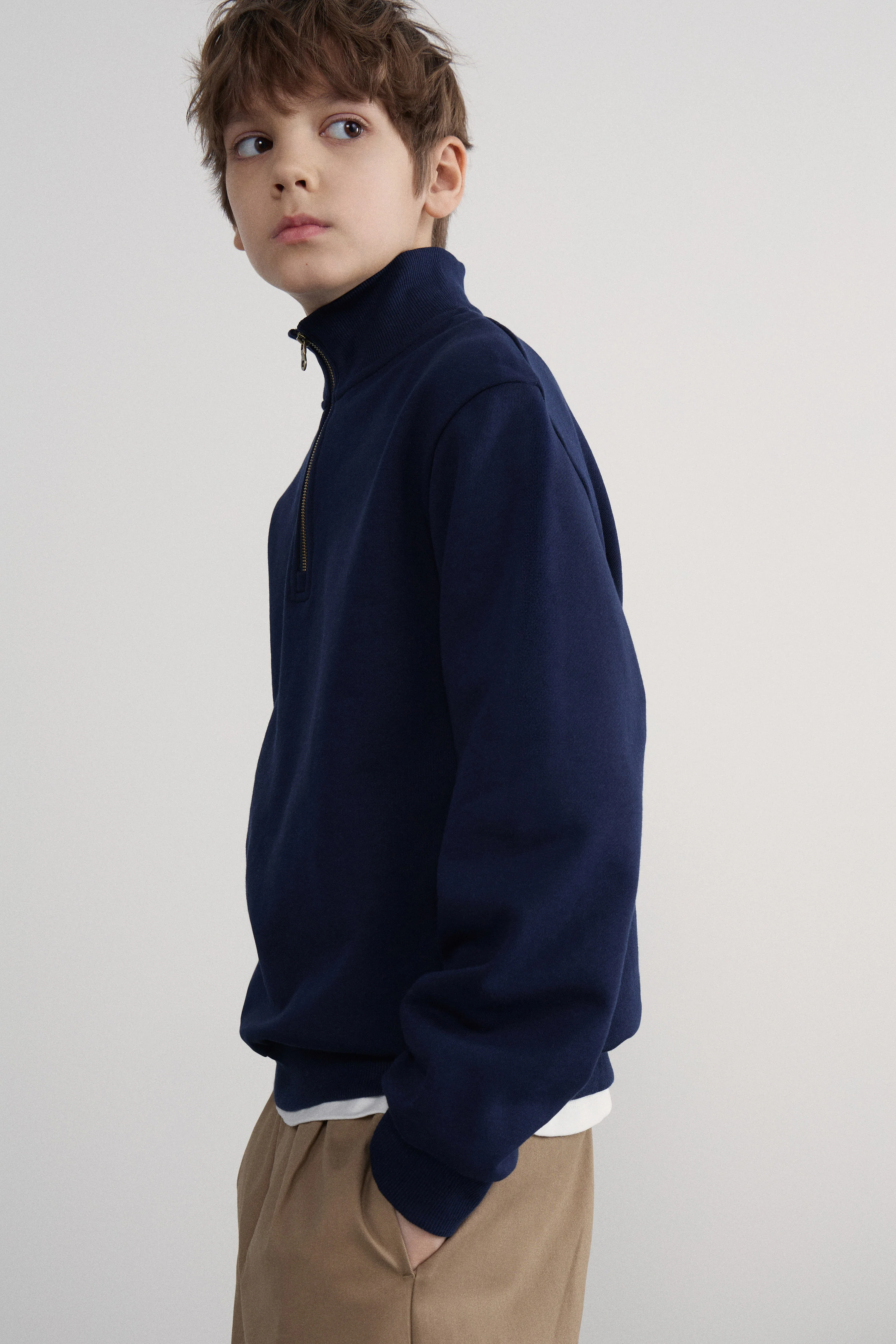 ZIP-TOP SWEATSHIRT